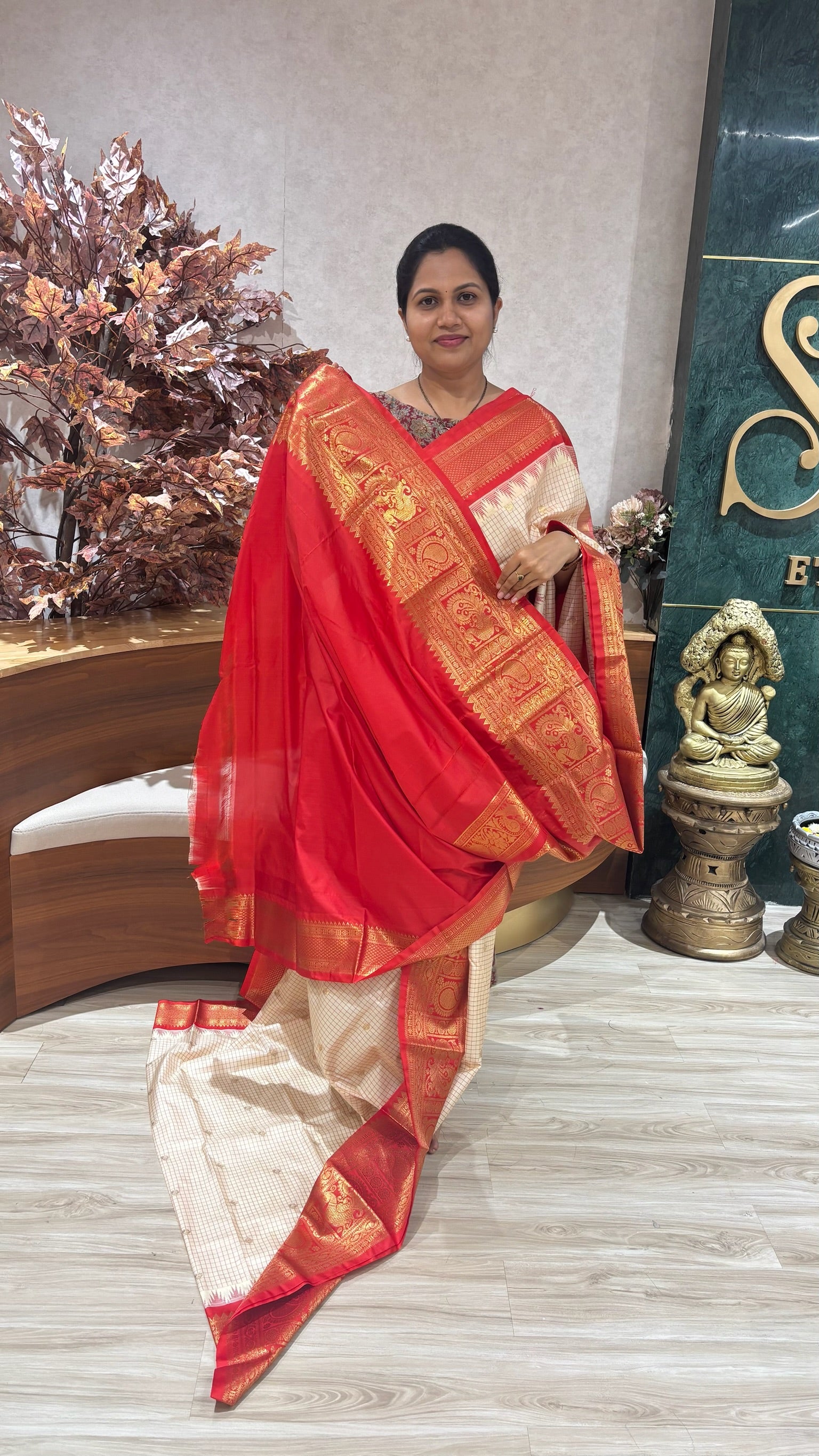 Semi Gadwal