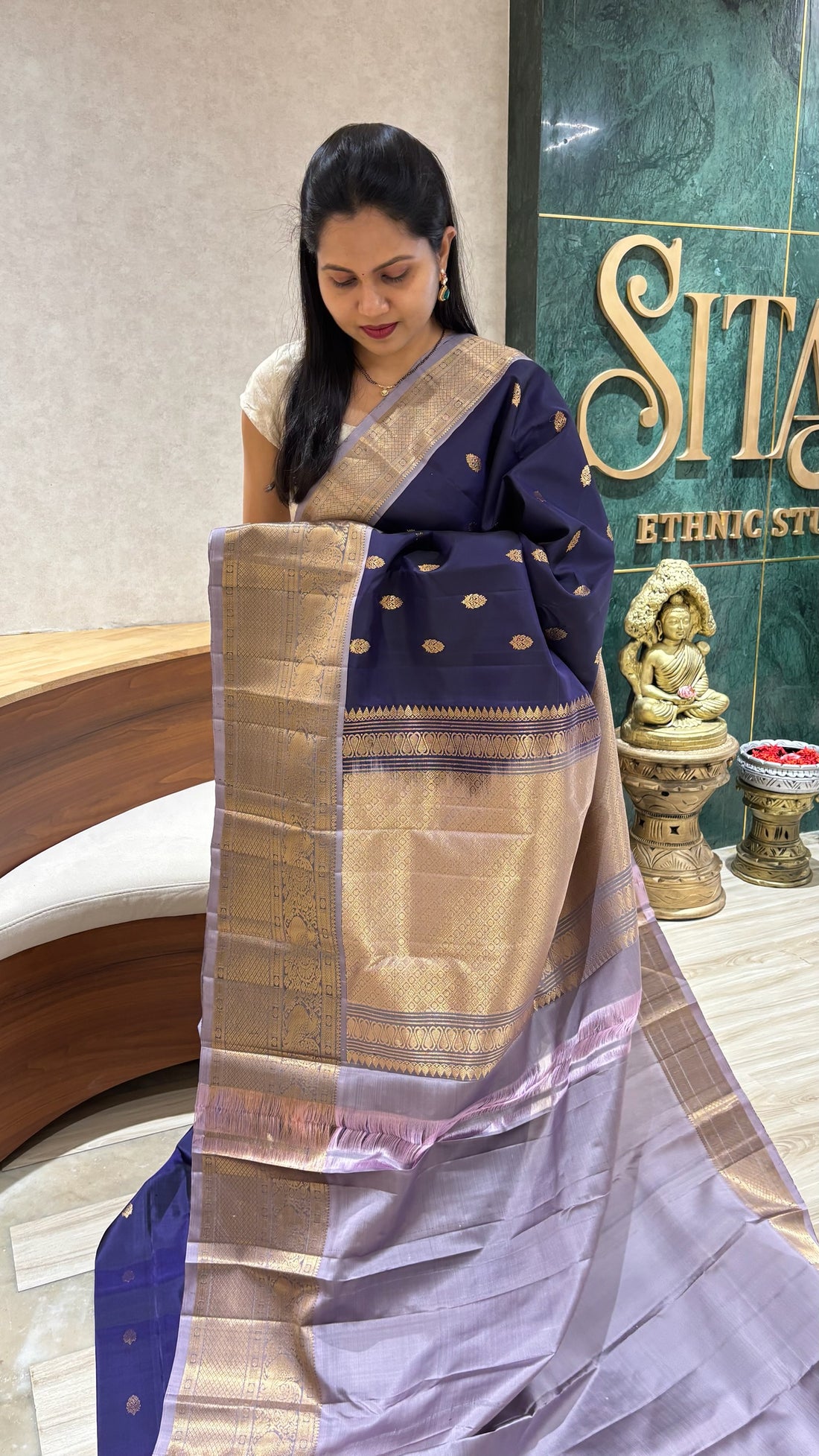 Kanchi pattu navy blue-dusty lavender