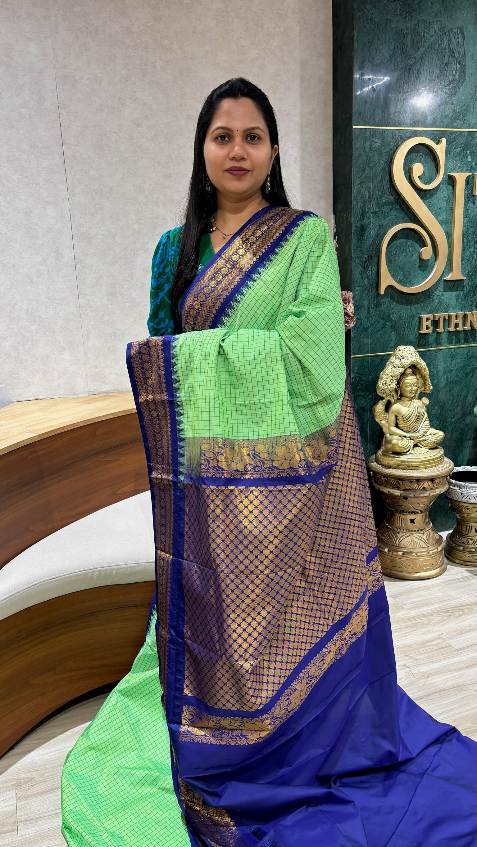 Semi gadwal parrot green