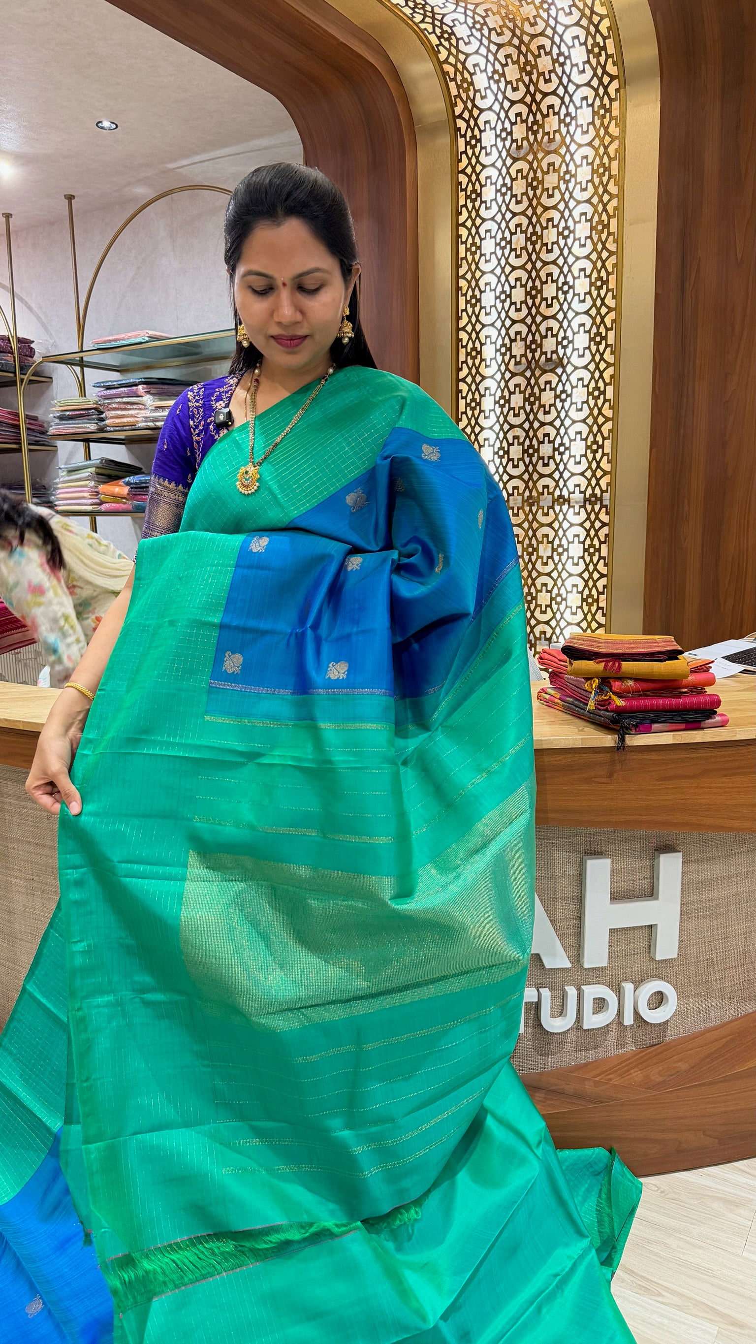 Weavers sale kanchi pattu