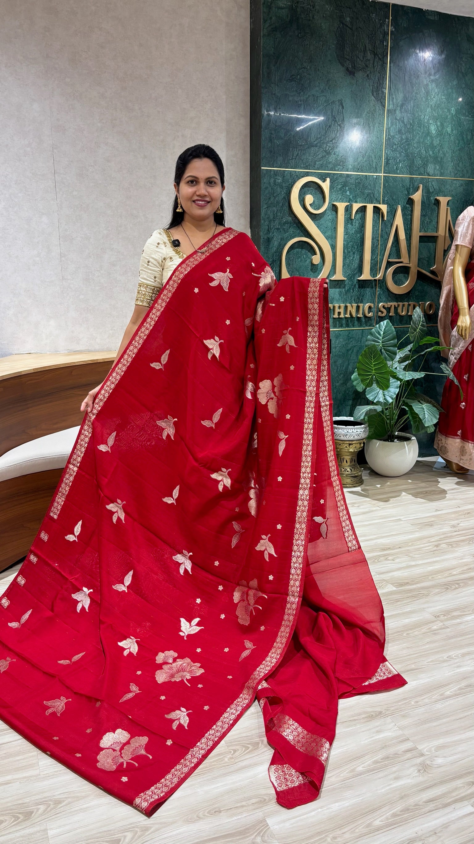 Tussar georgette red
