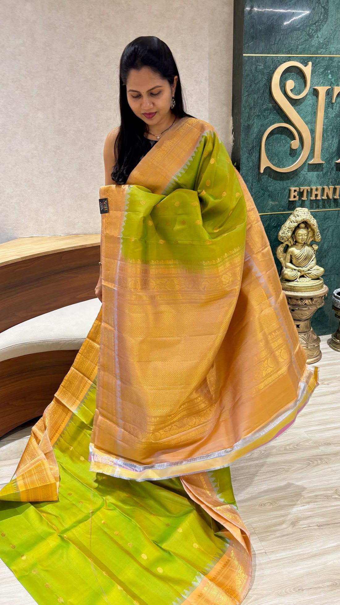 Handloom gawdal pattu