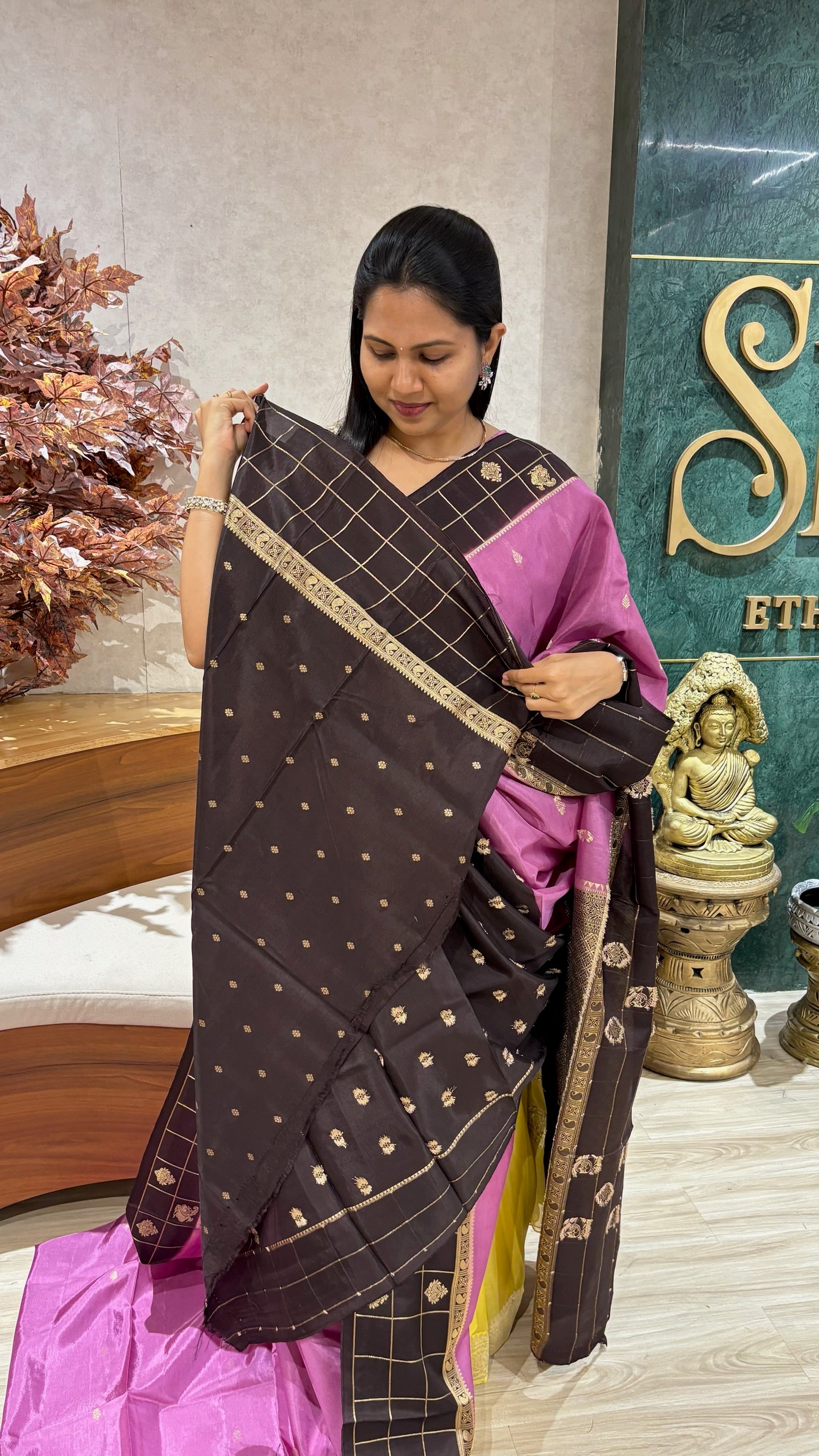 Dola silk
