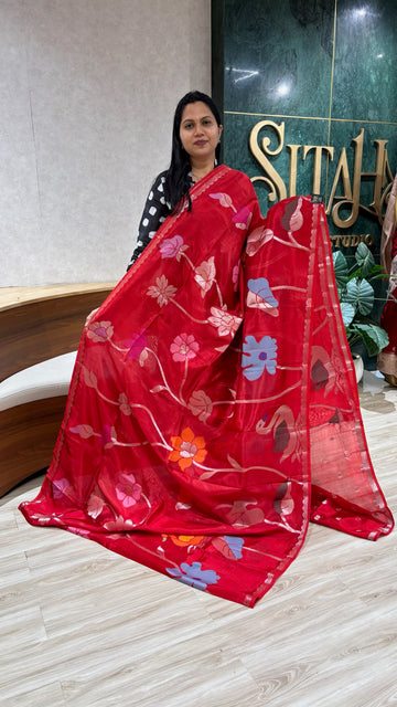 Paper silk swan design