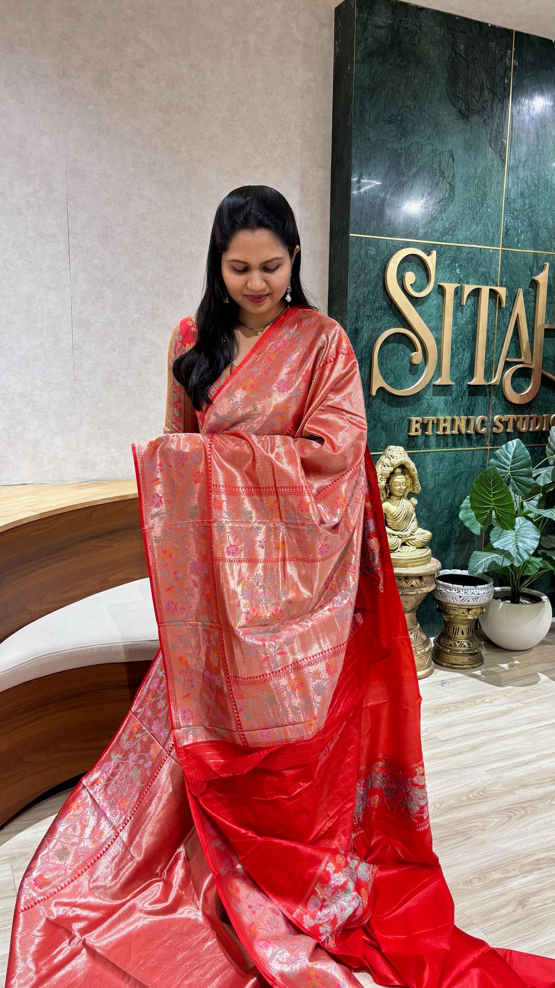 Tissue banaras floral paithani