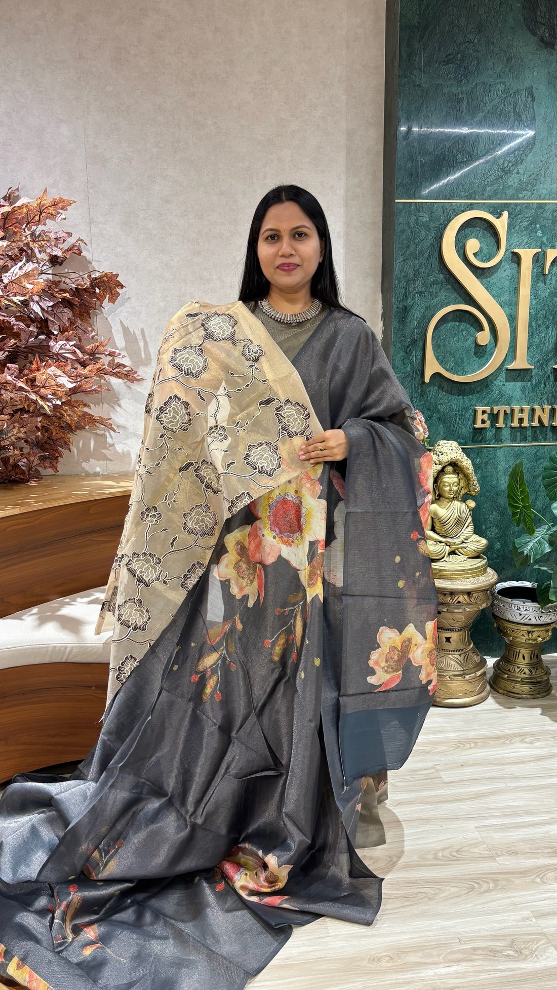 Designer chiniya slik