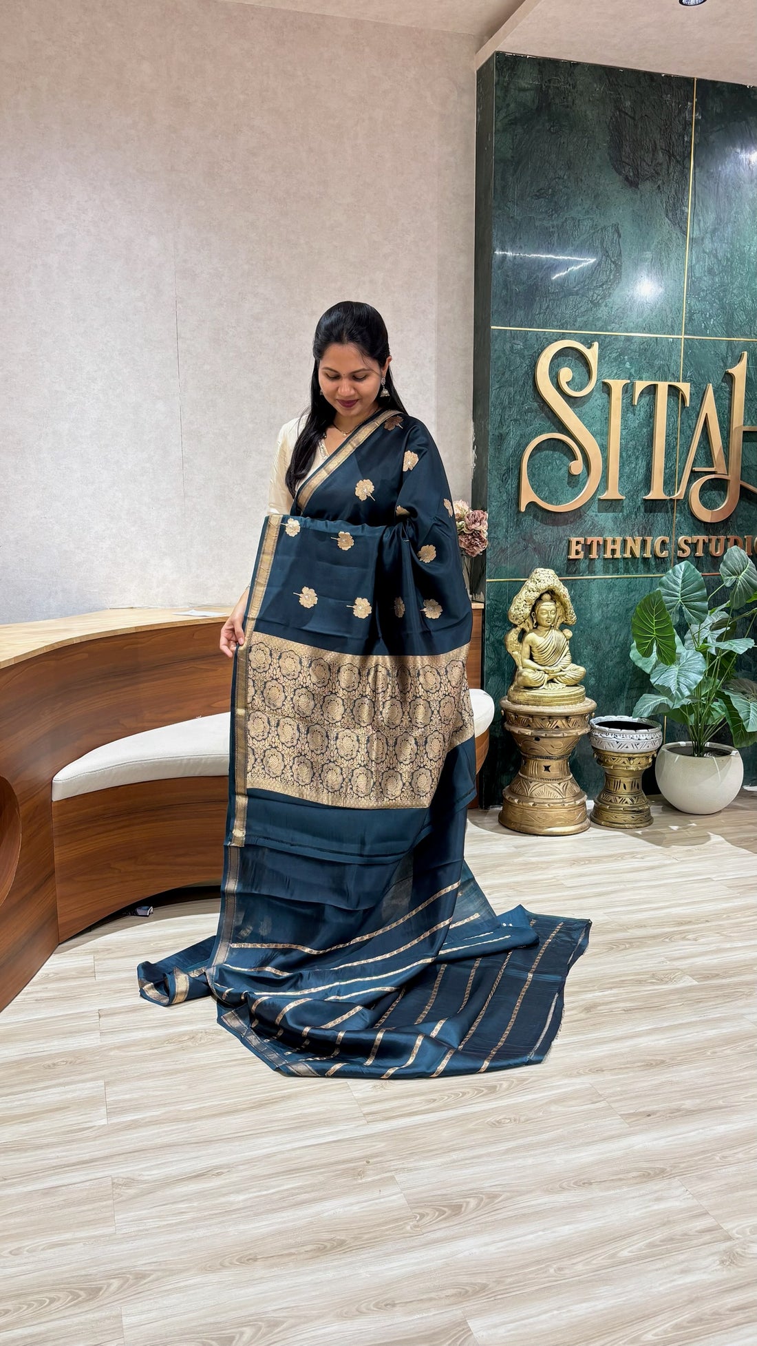 Handloom mango pattu