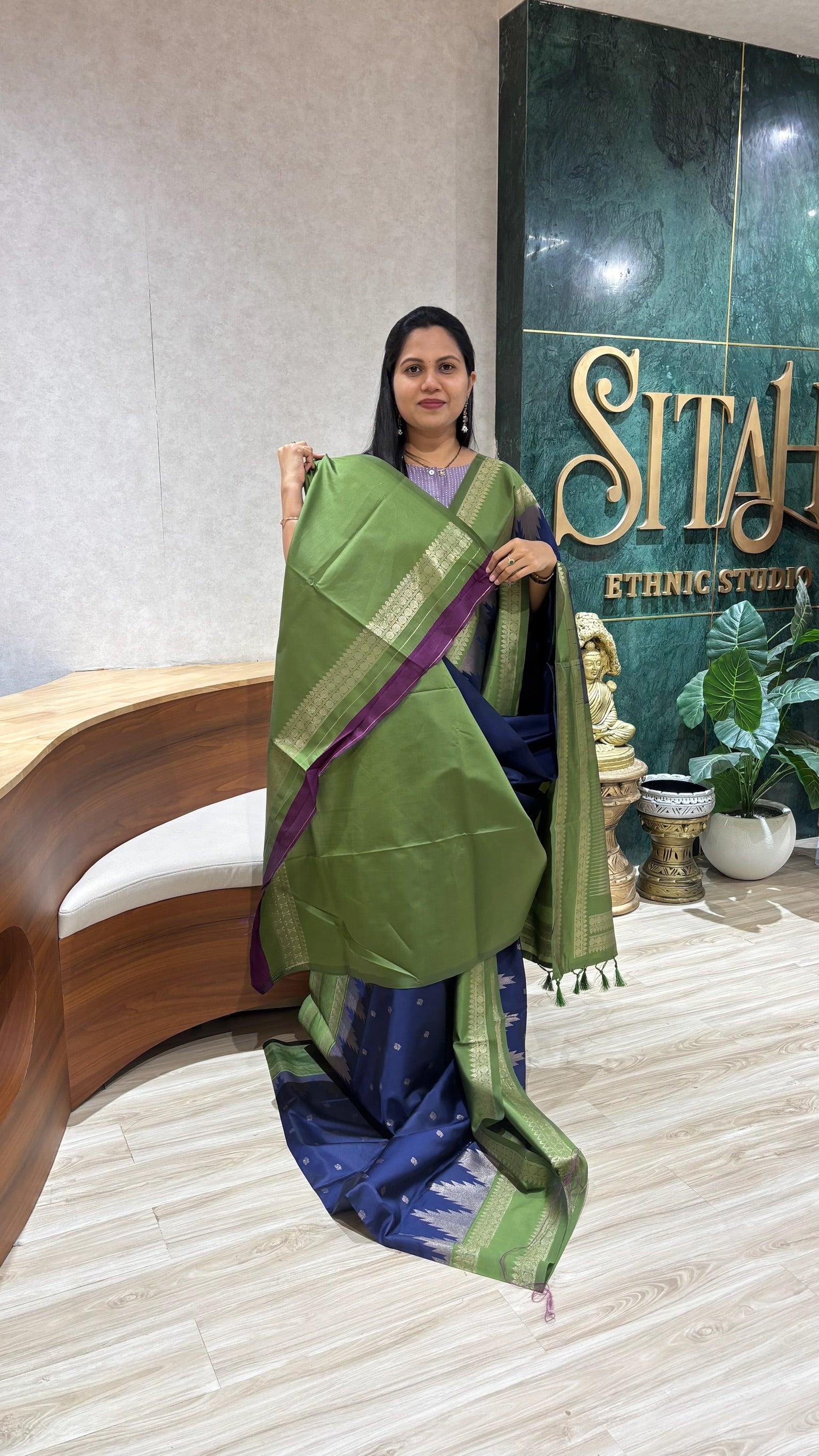 Fancy silk temple border blue-green