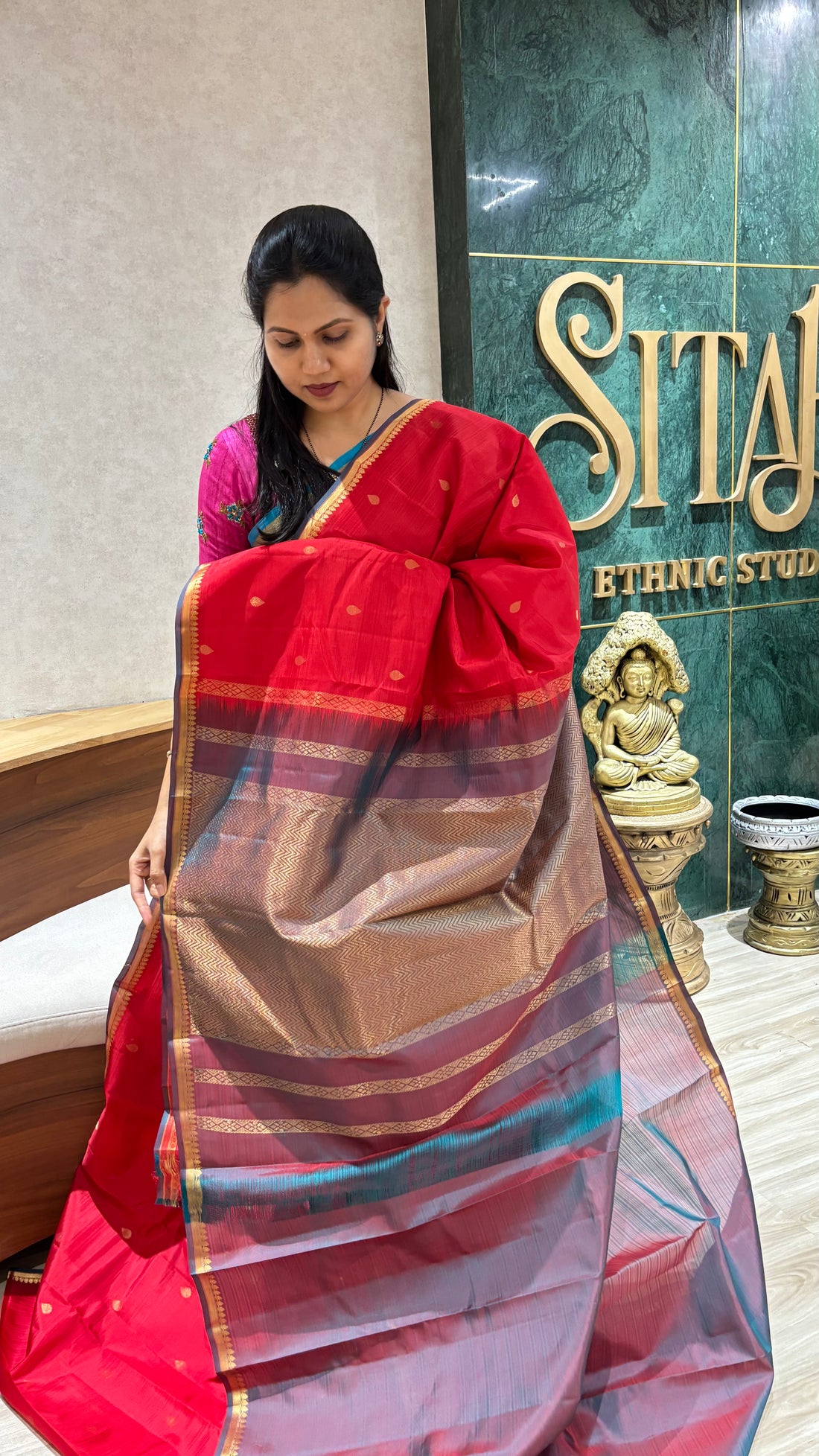 Kanchi pattu small border