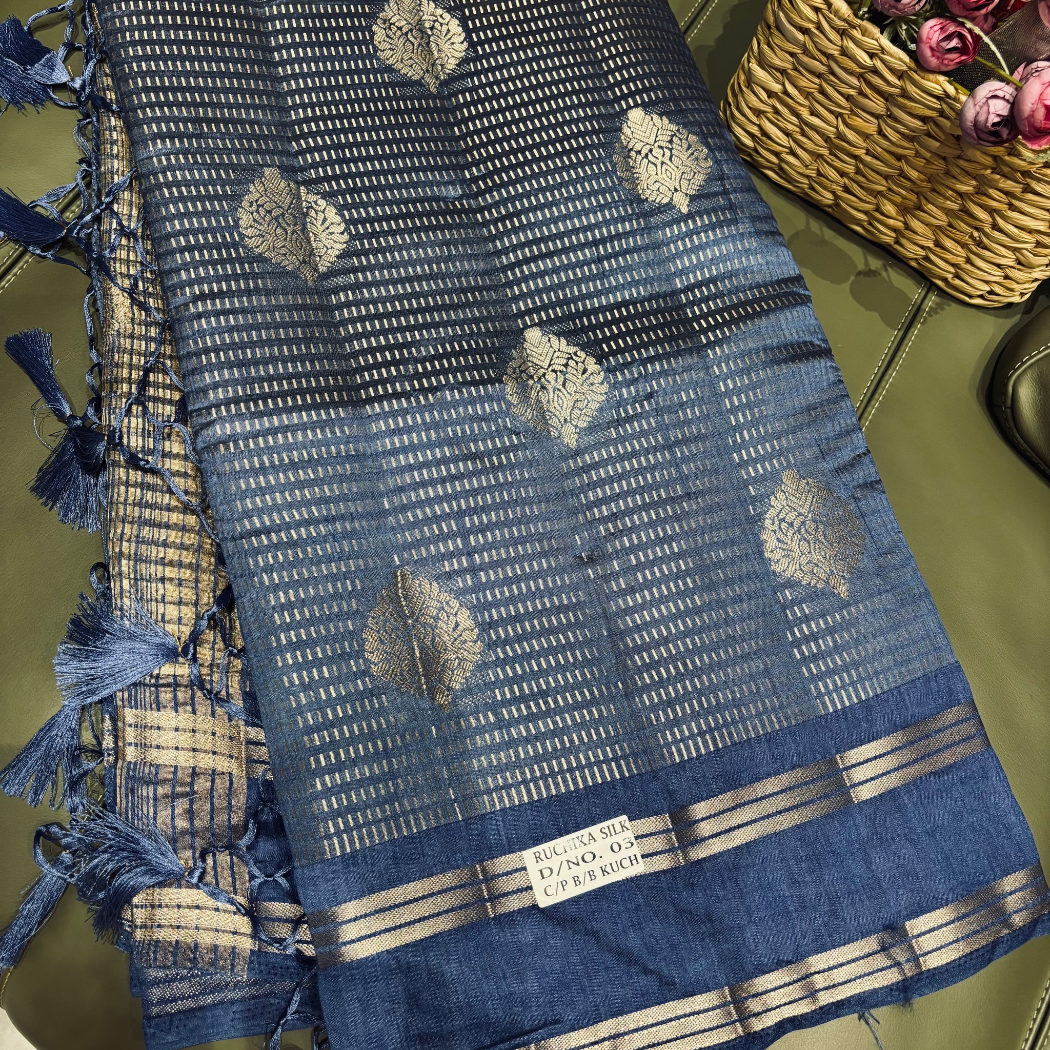 Fancy mango pattu blue