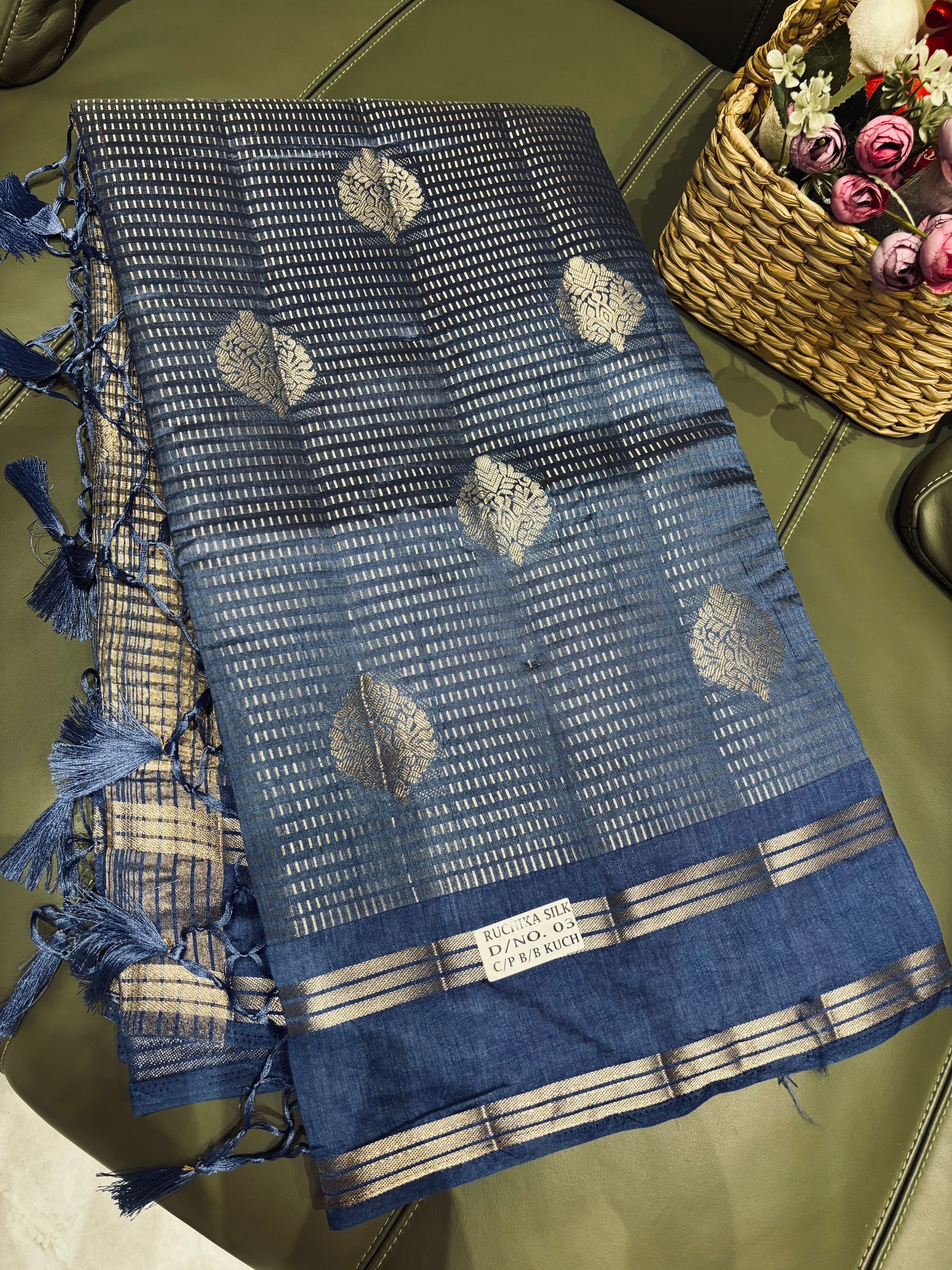 Fancy mango pattu blue