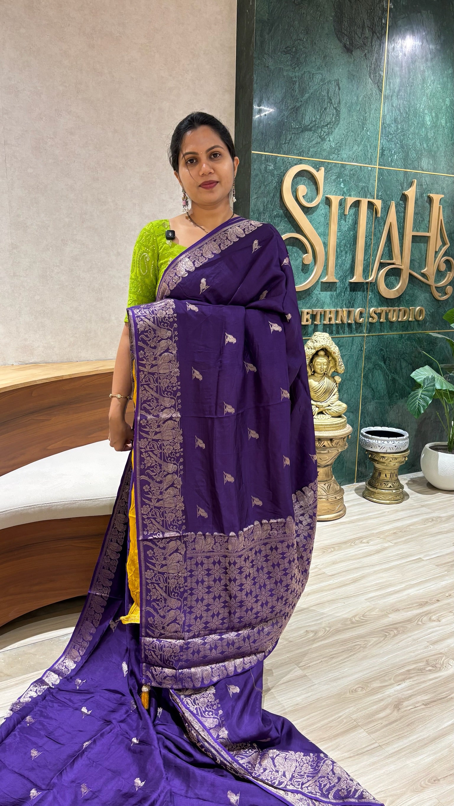 Russian silk parrot design