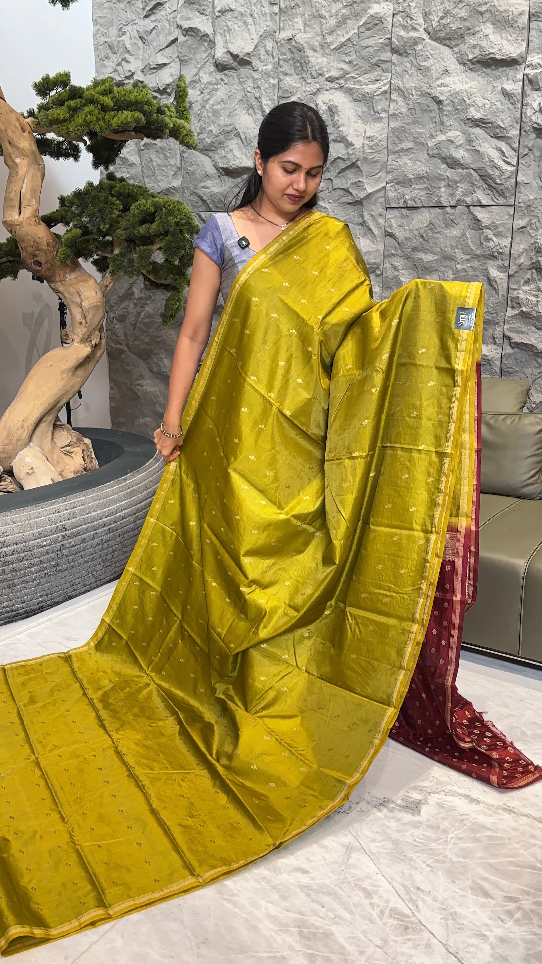 Soft pattu mehndi green -maroon