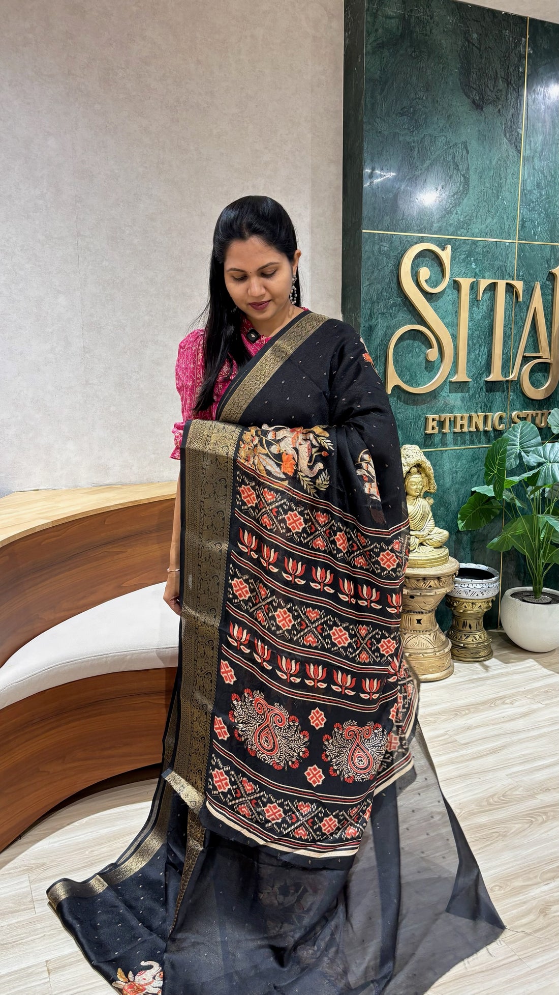 Casual black georgette