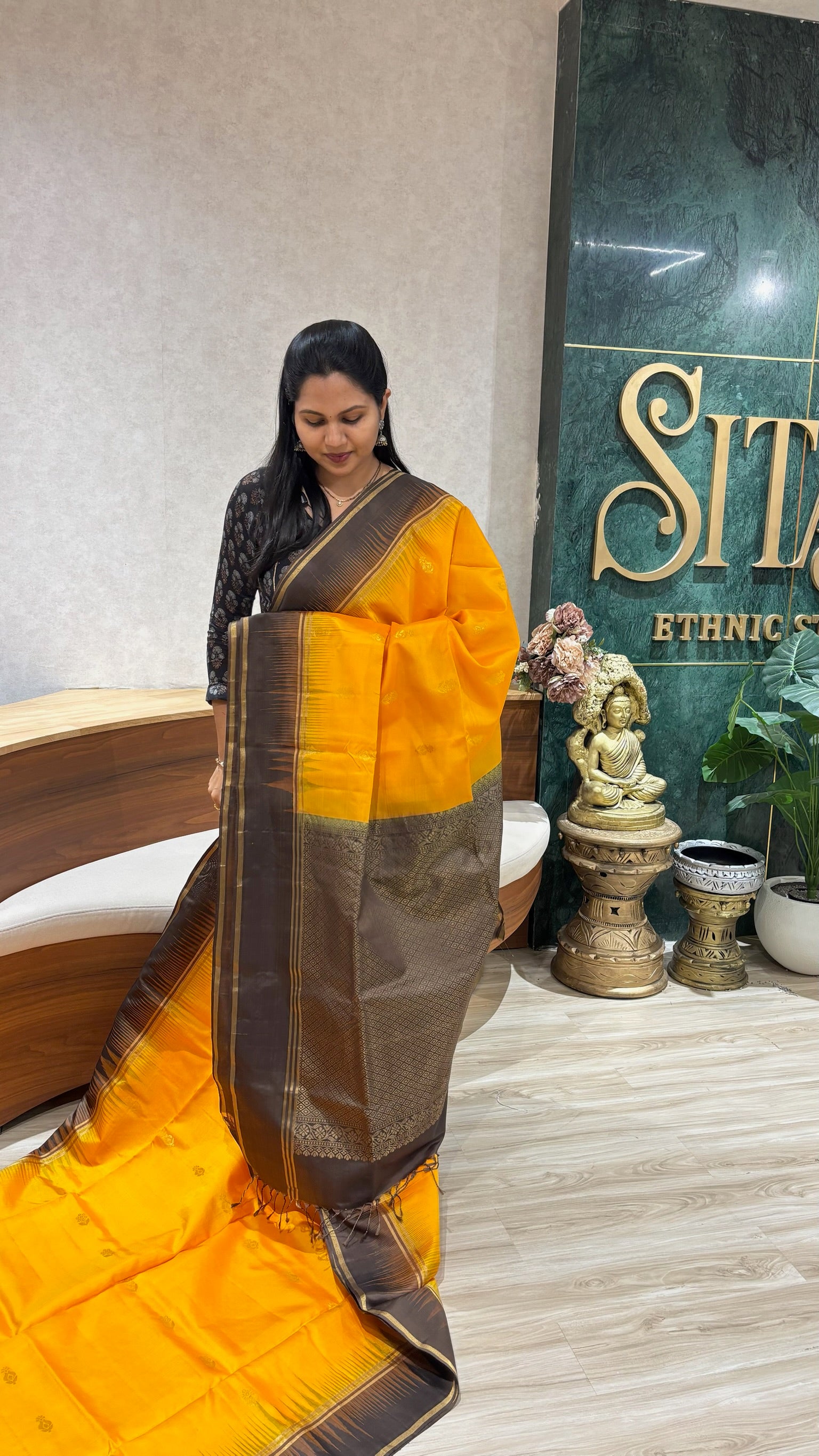 Weavers sale kanchi pattu