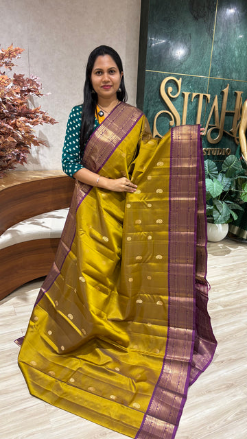 Light weight kanchi pattu