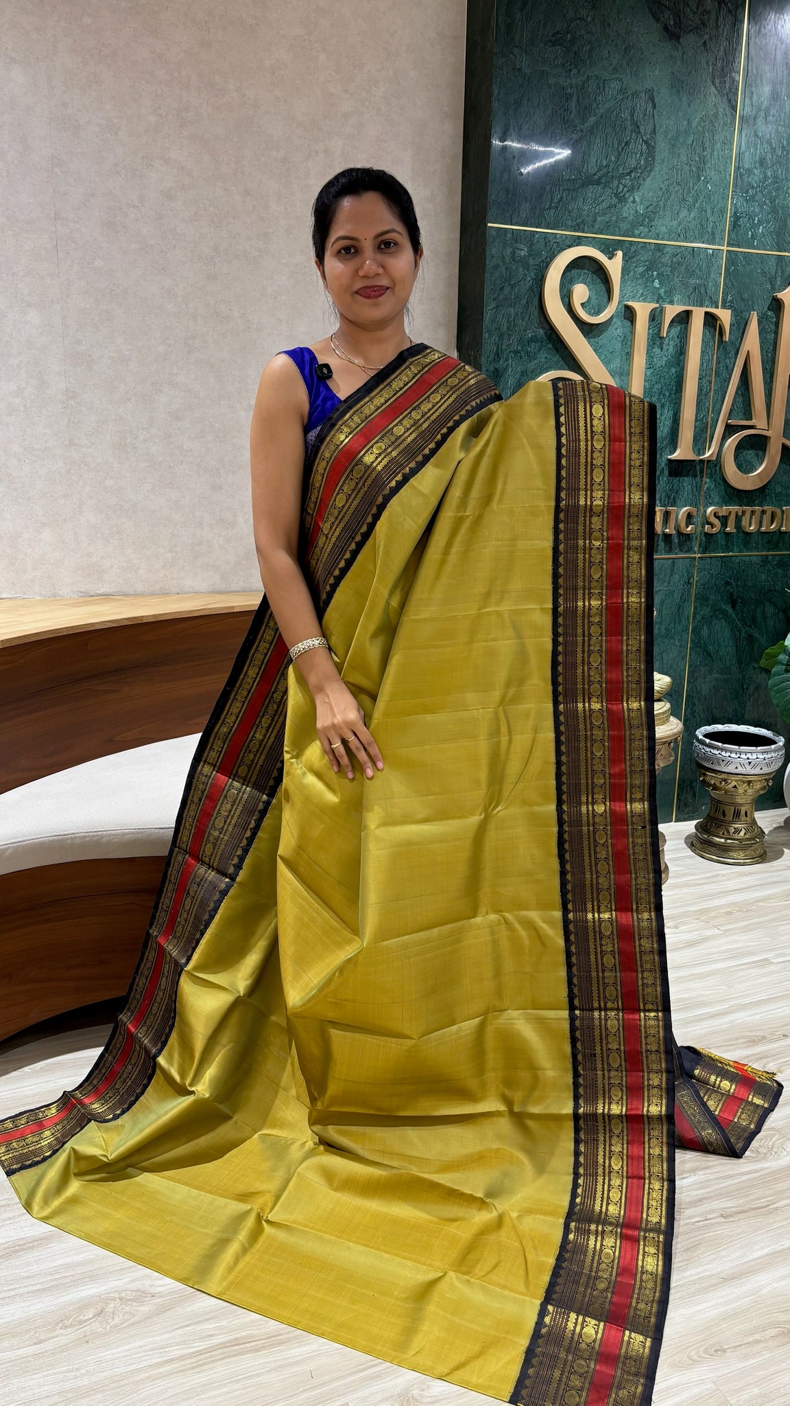 Handloom Kanchi pattu light mehendi green