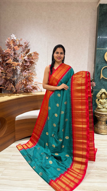 Handloom gadwal pattu