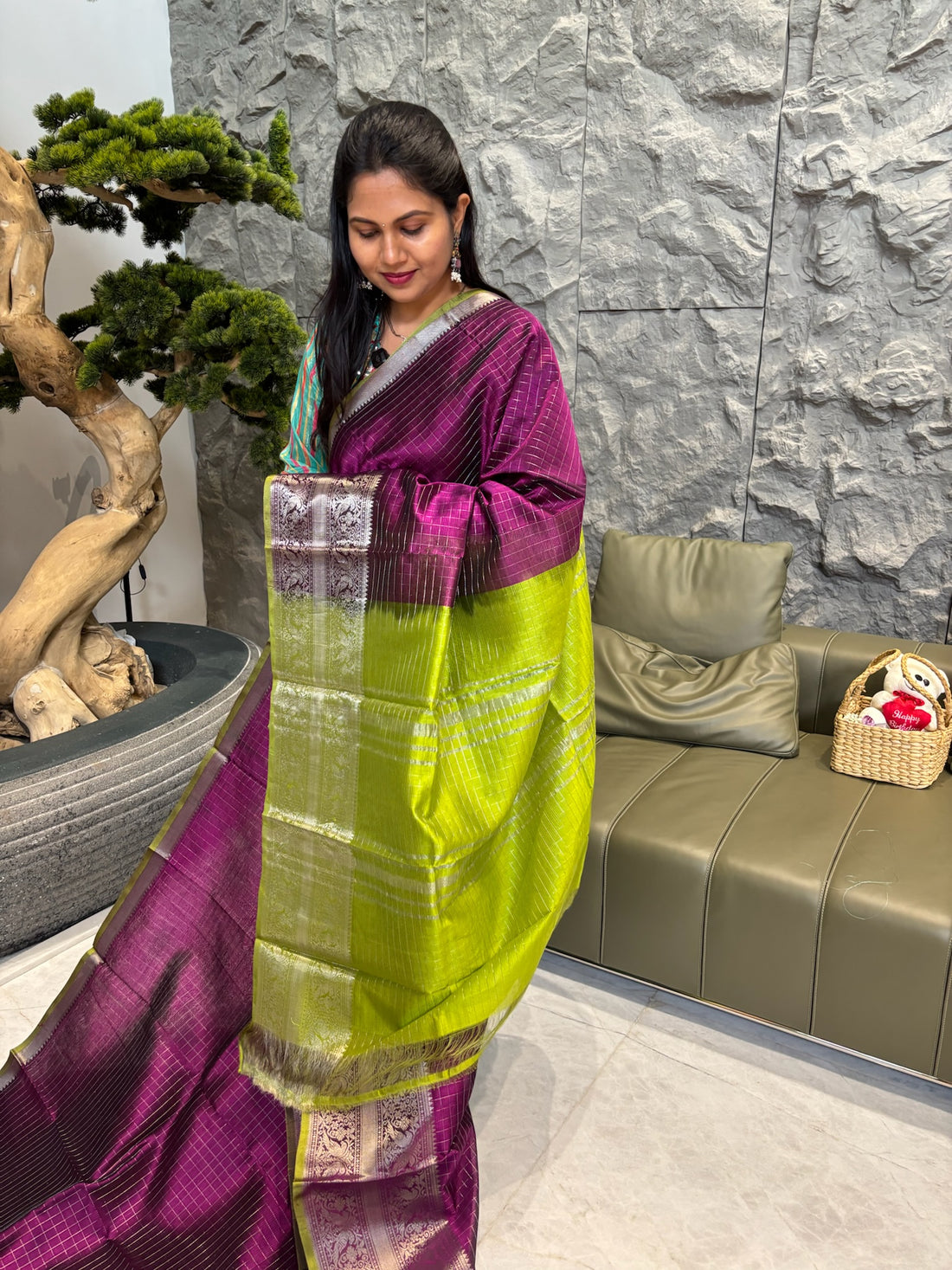 Mangalagiri pattu wine green