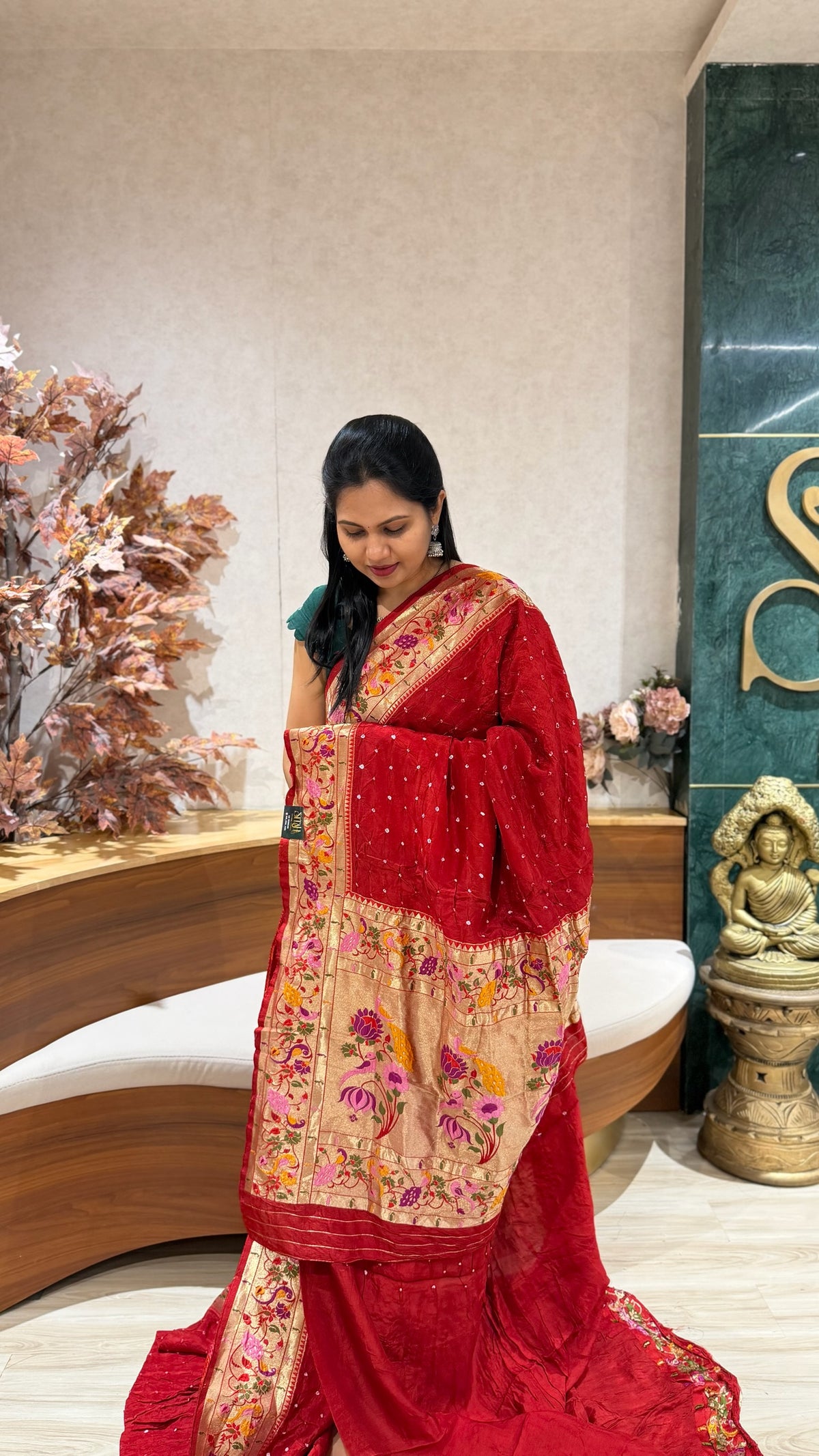 Bandhini paithani