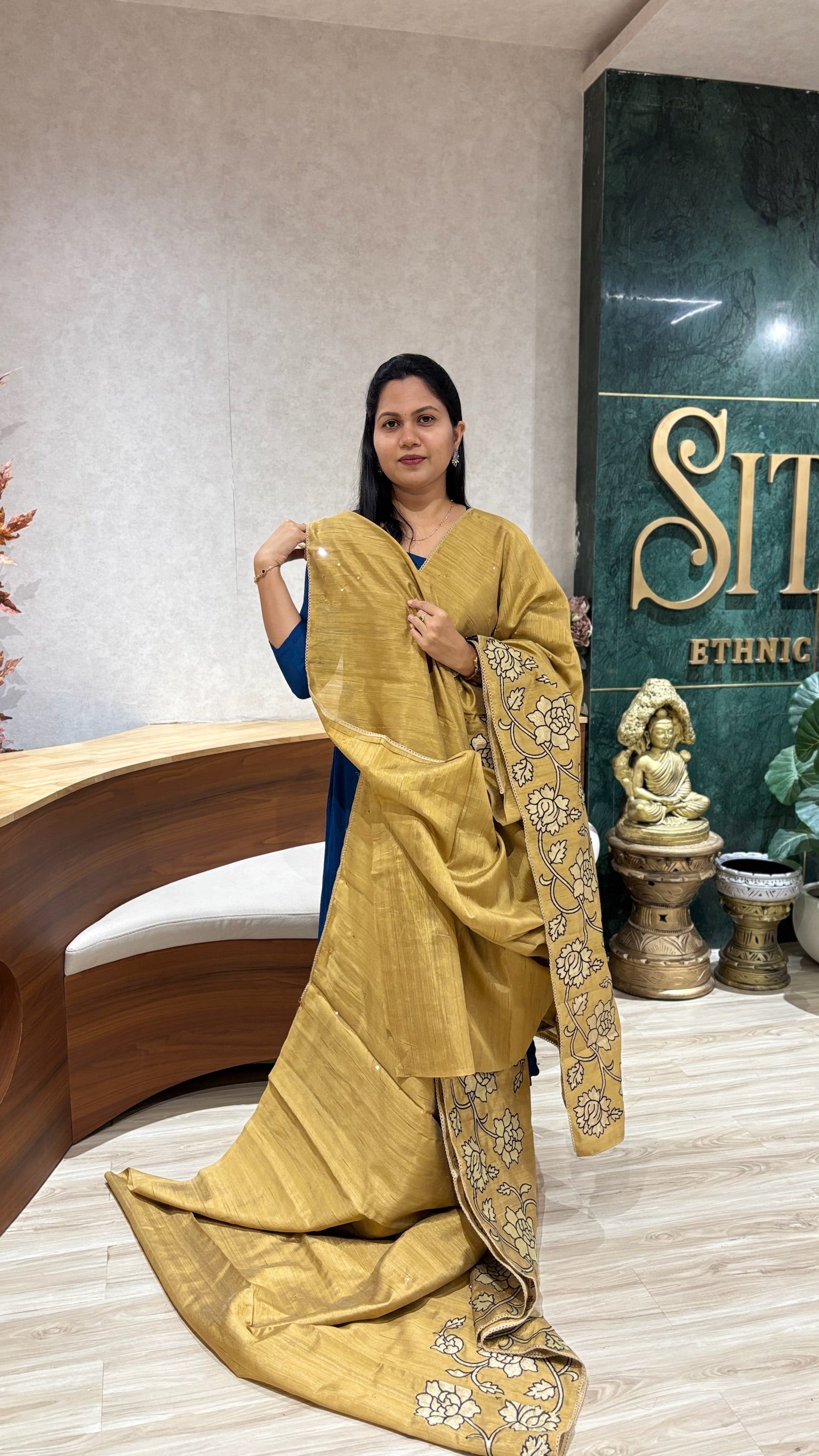 Tussar Tissue Applique