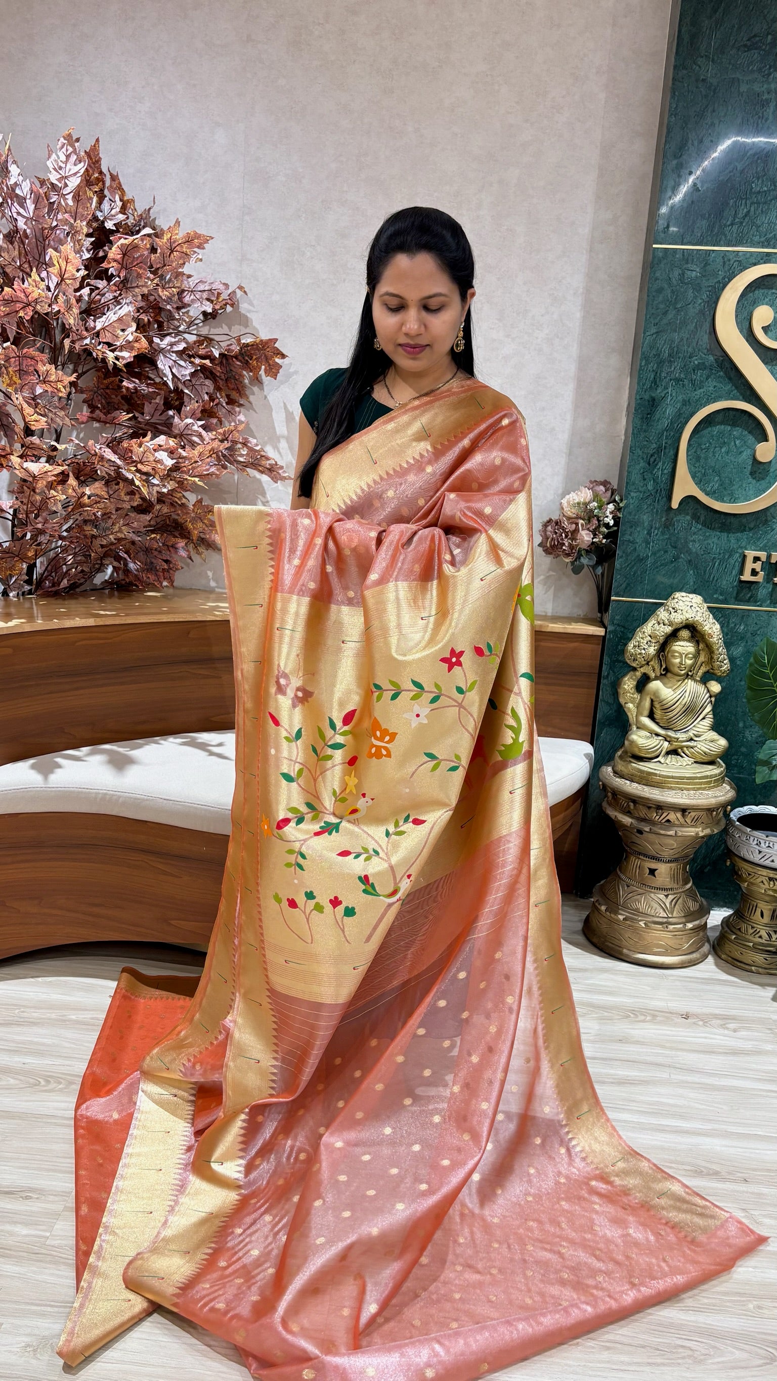 Tissue paithani peach