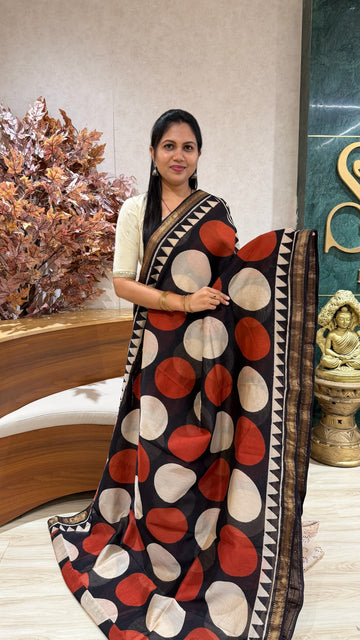 Maheswari silk