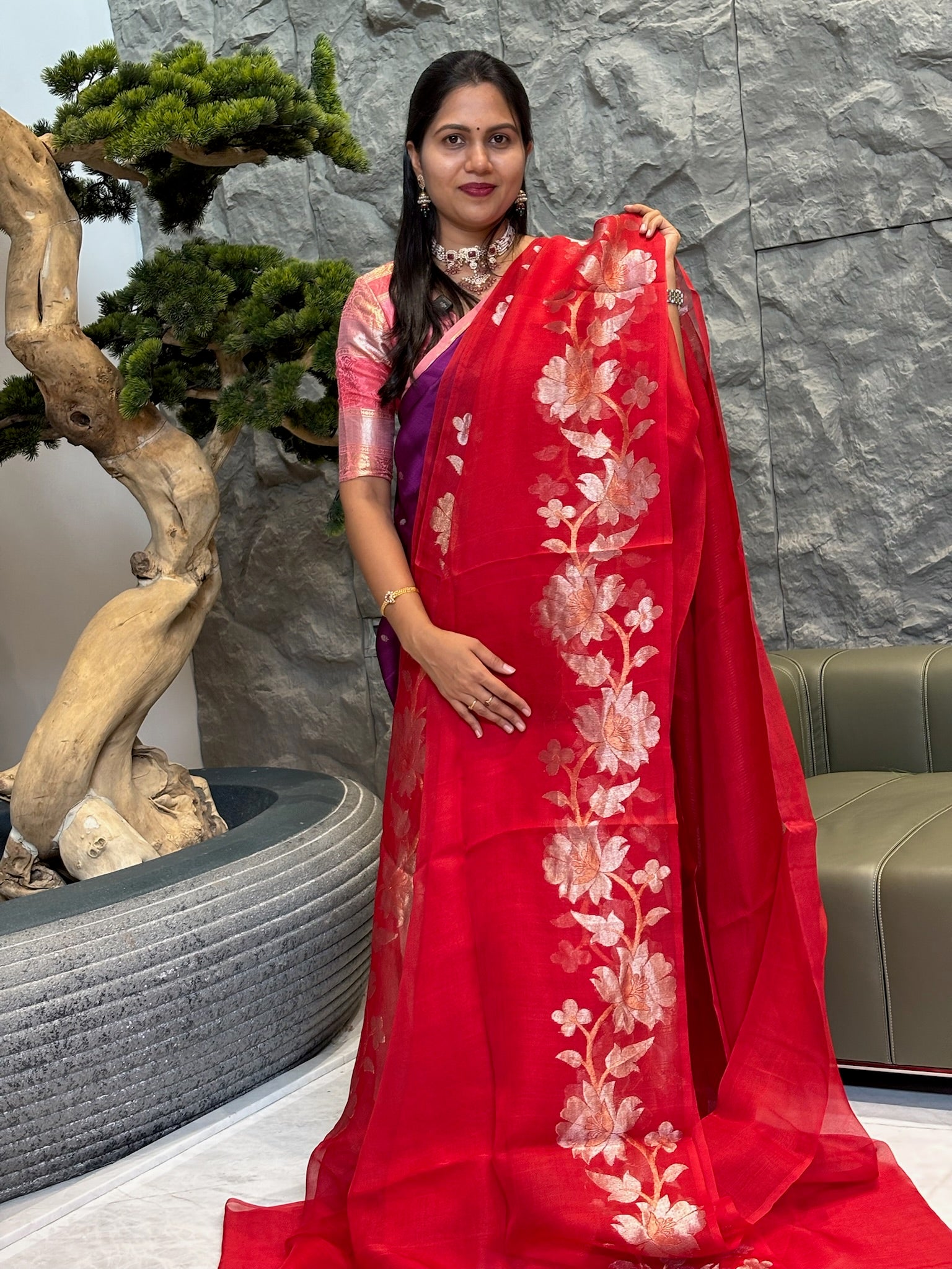 Red muslin jhamdani