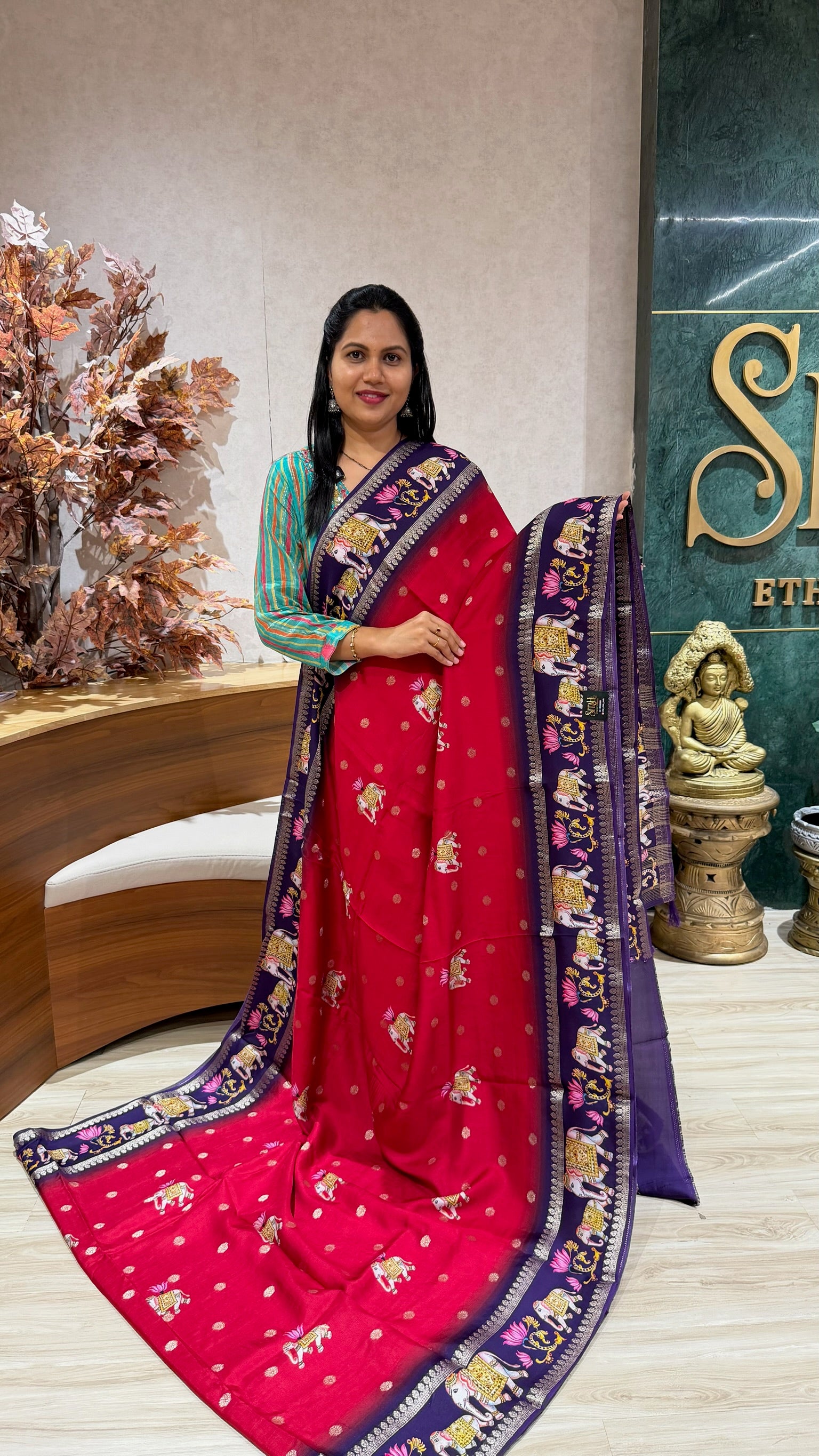 Dola silk tanjore print