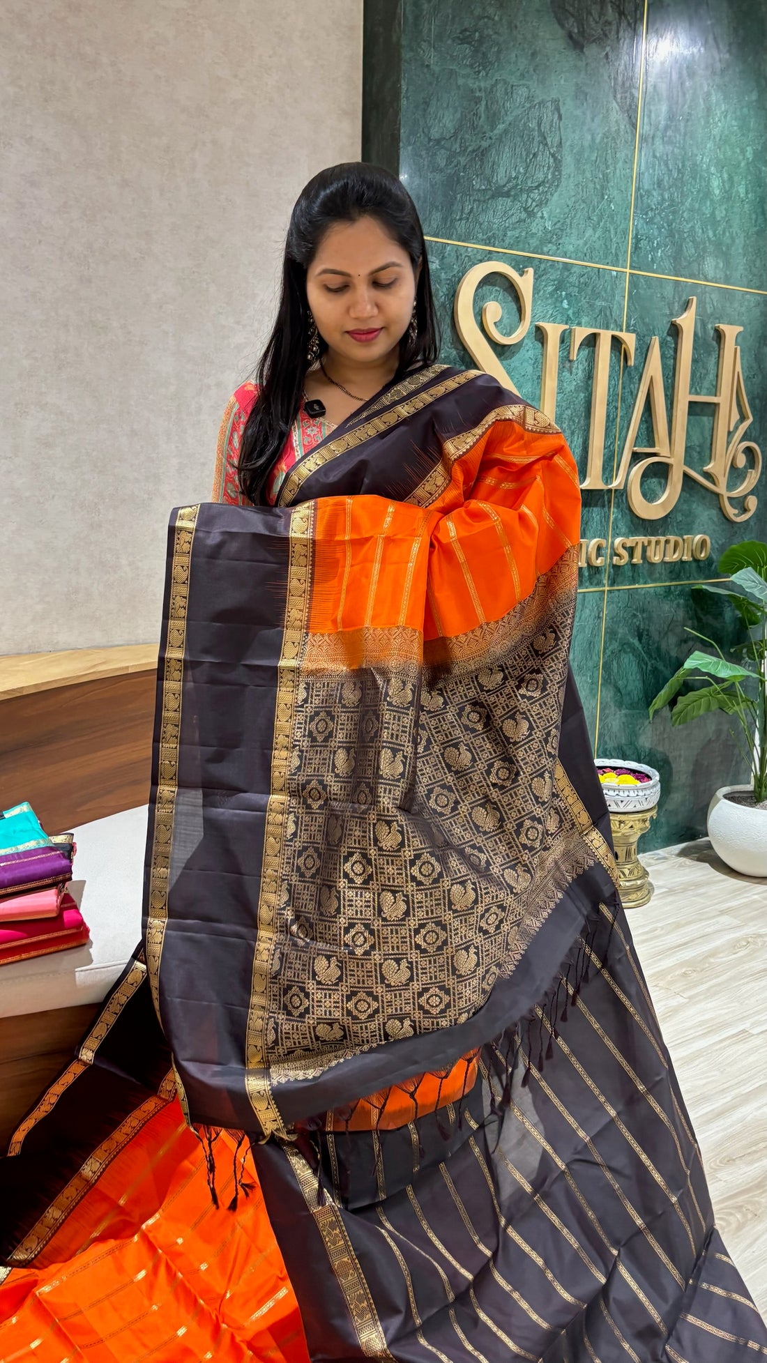 Kanchi pattu orange-snuff