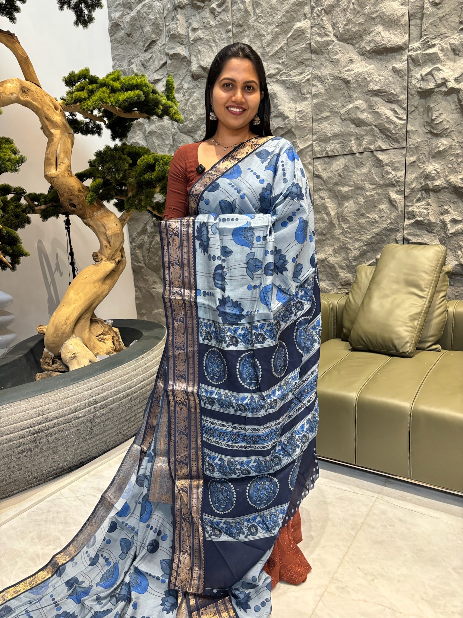 Skyblue with dark blueMangalgiri silk saree