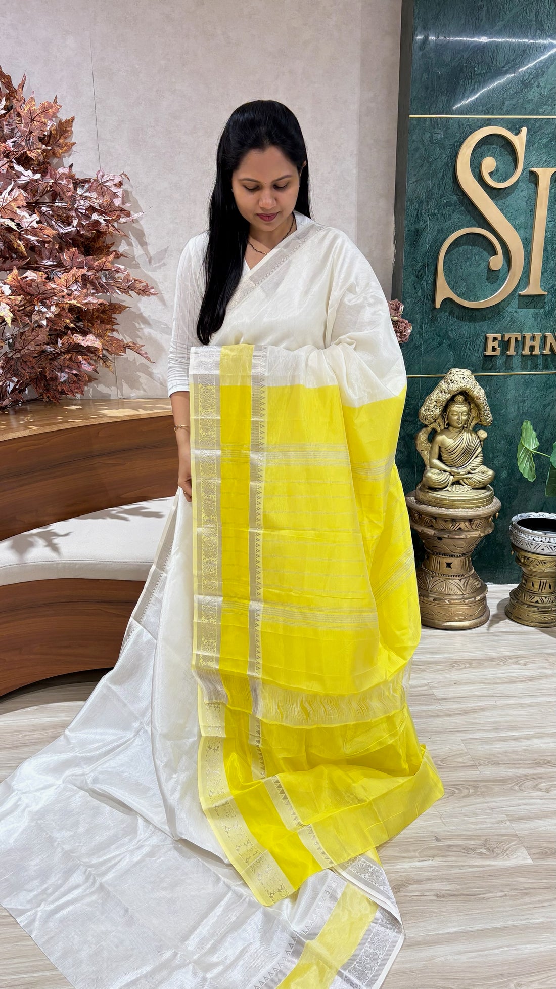 Mangalgiri white -yellow