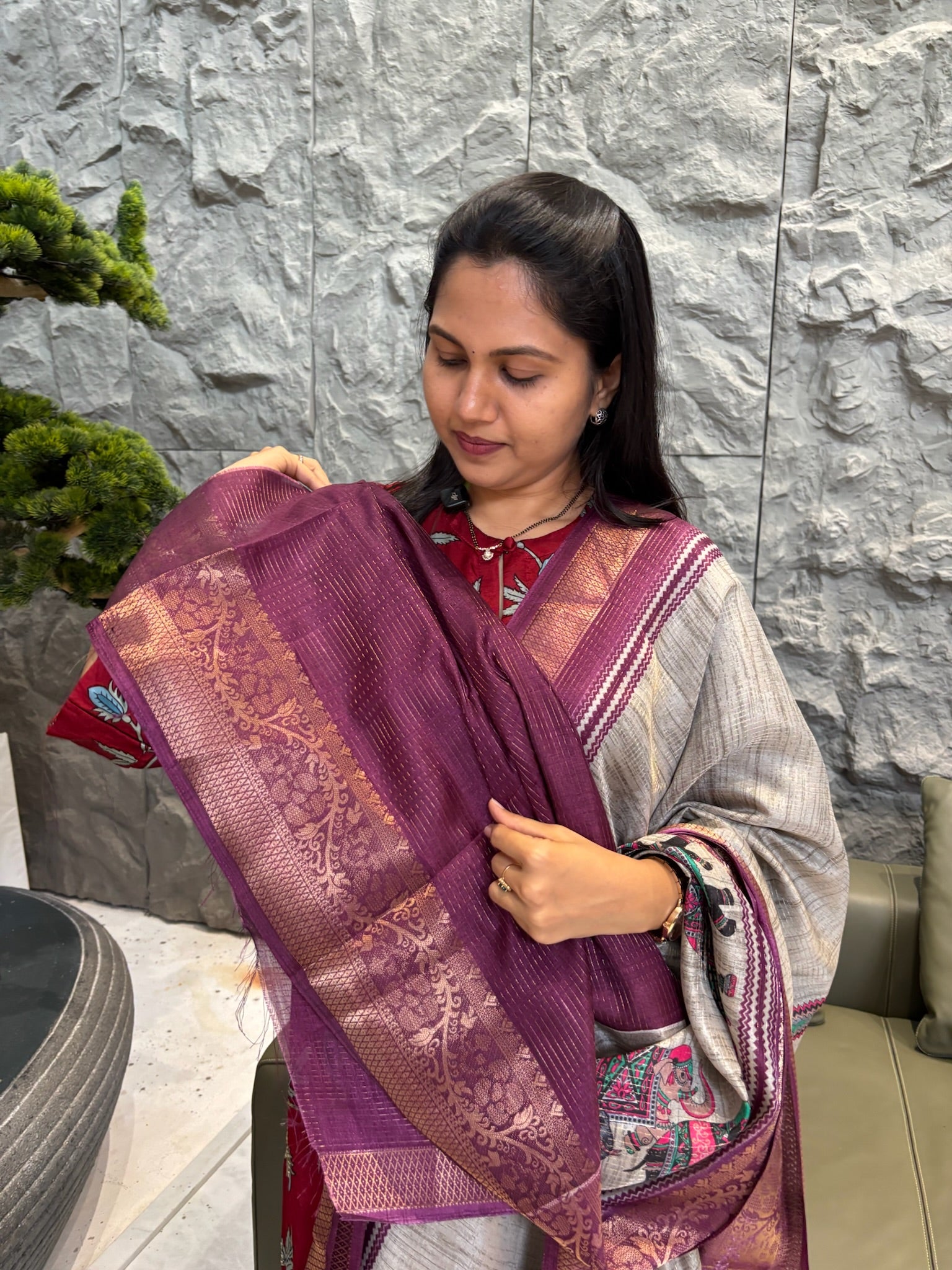 Fancy saree magenta pink