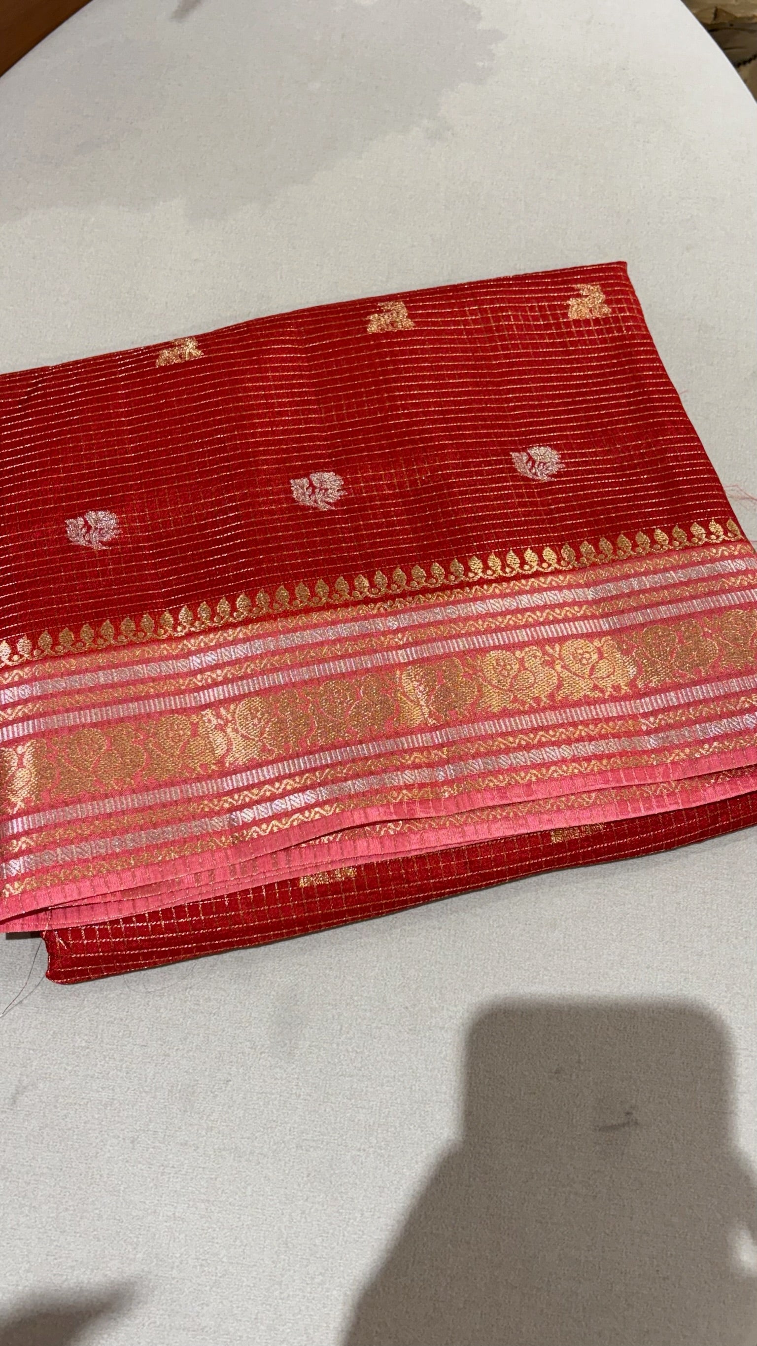 Vintage checks red