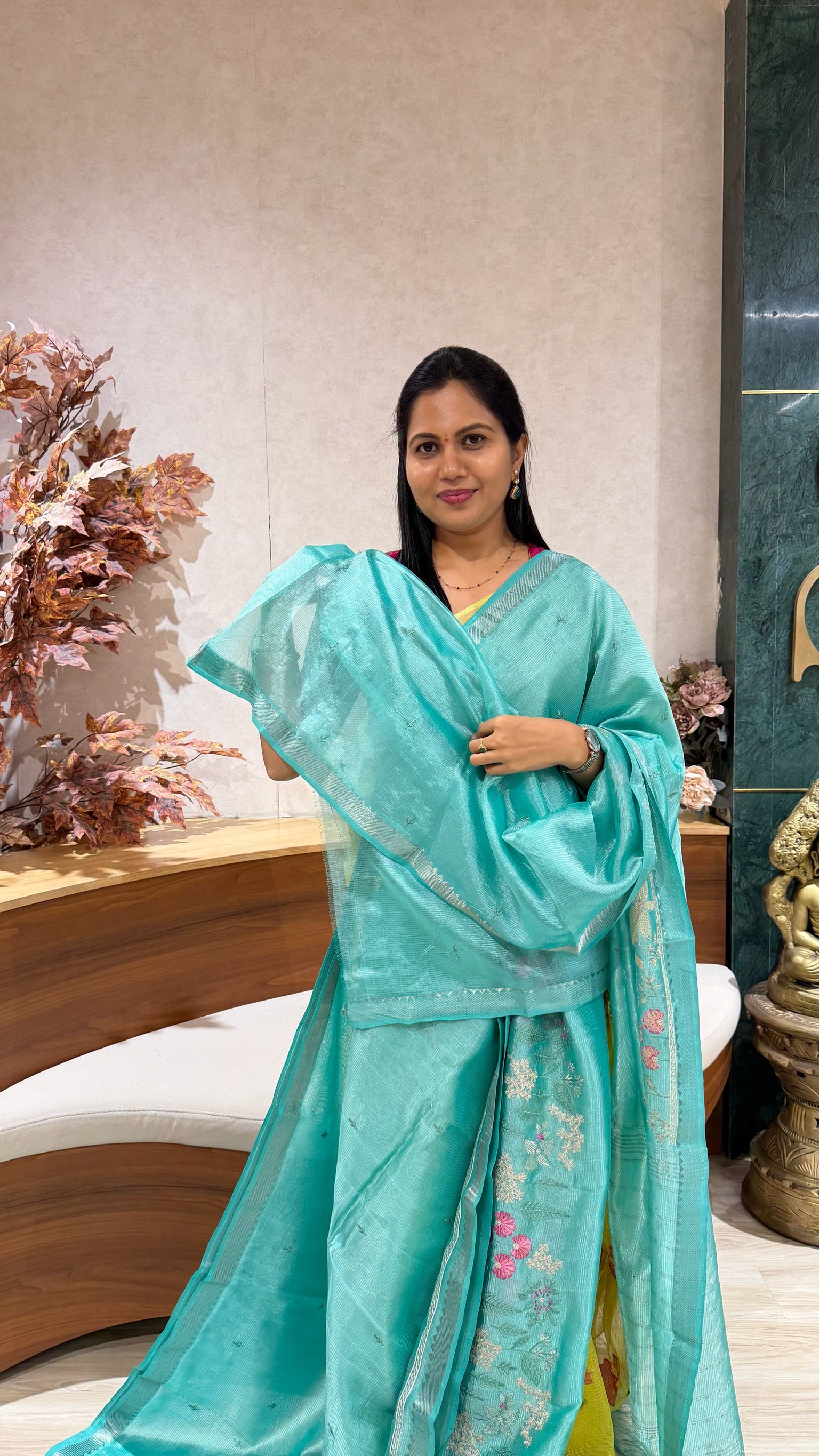Handloom Mangalgiri embroidery