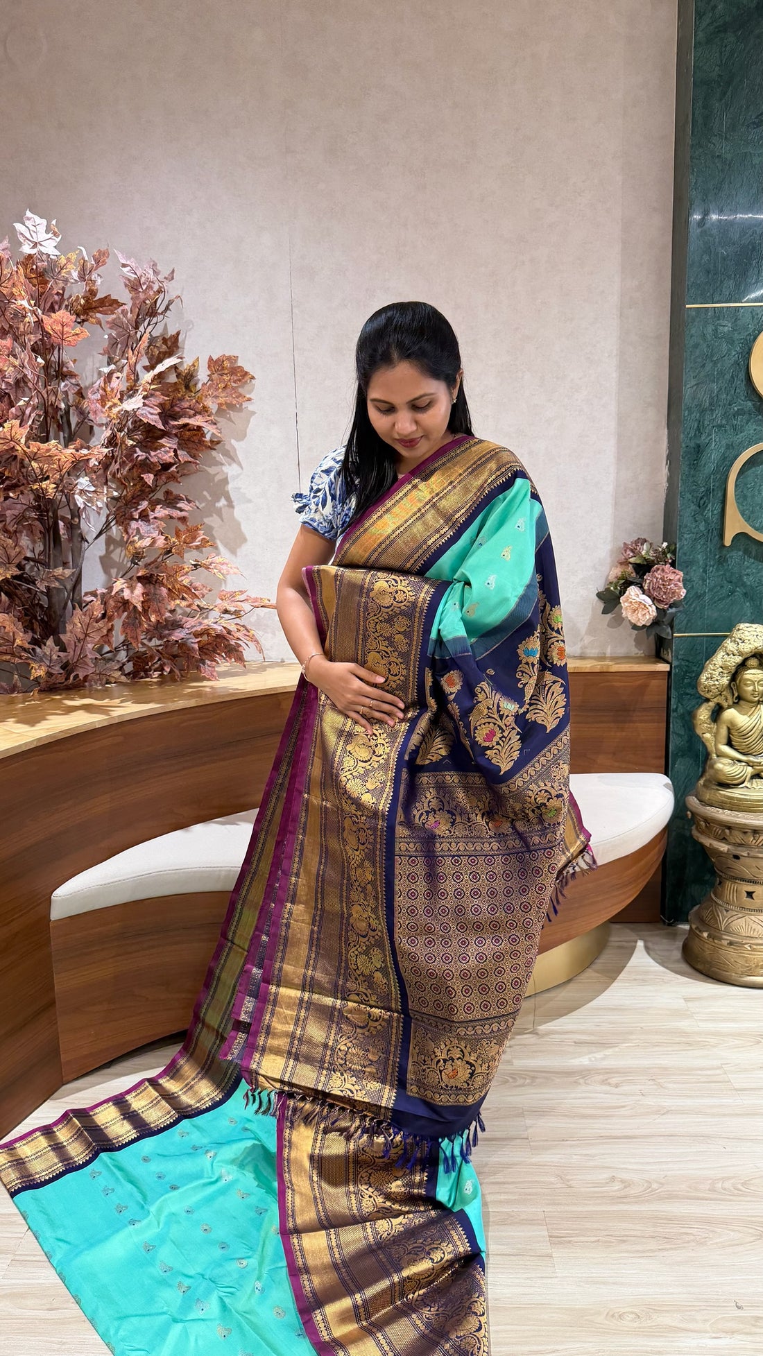 Handloom gadwal pattu