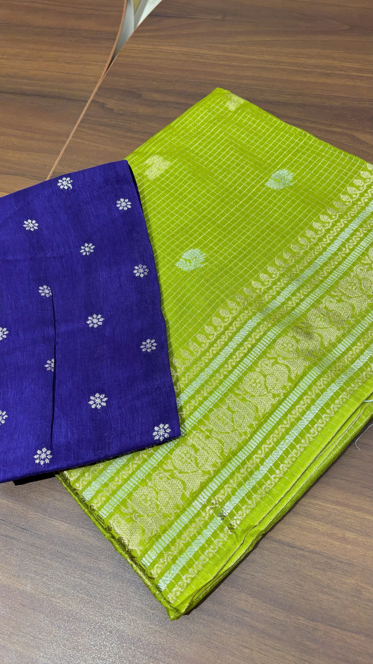 Russian silk mehndi green