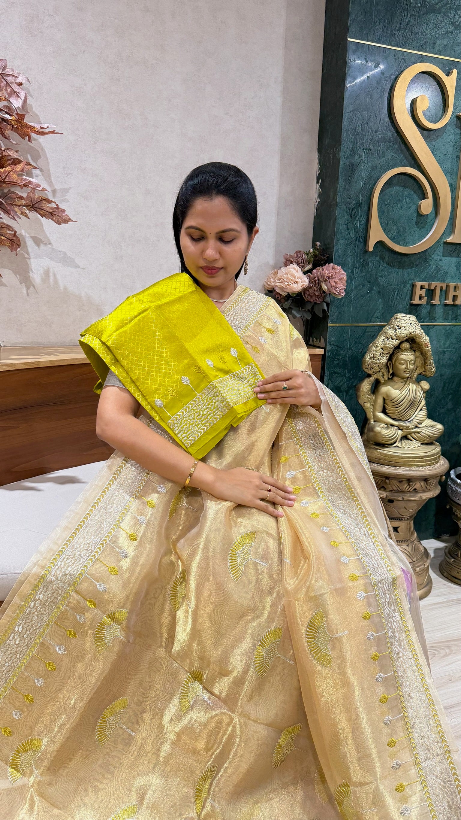 Pure tissue handloom