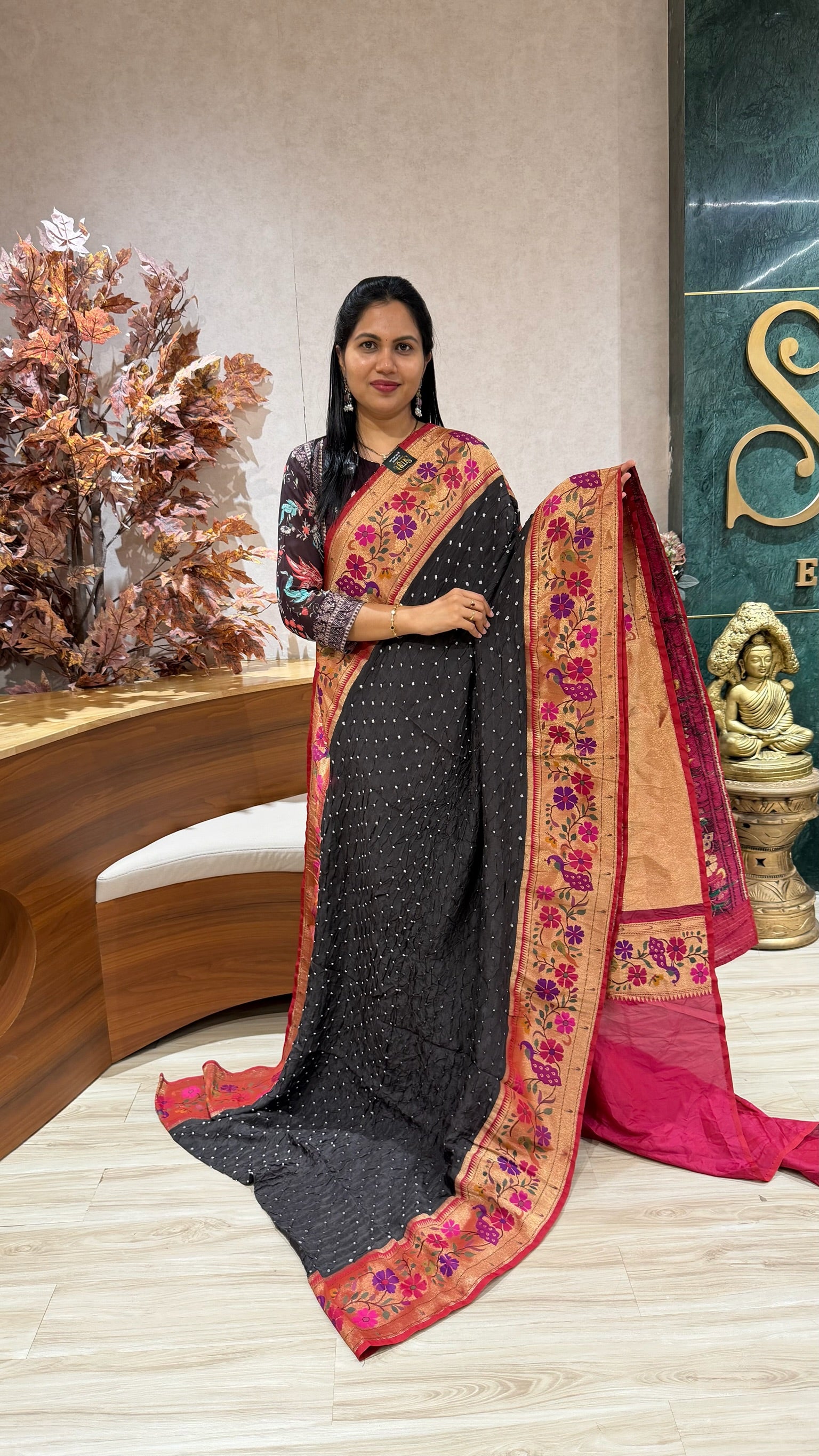 Bandhini paithani