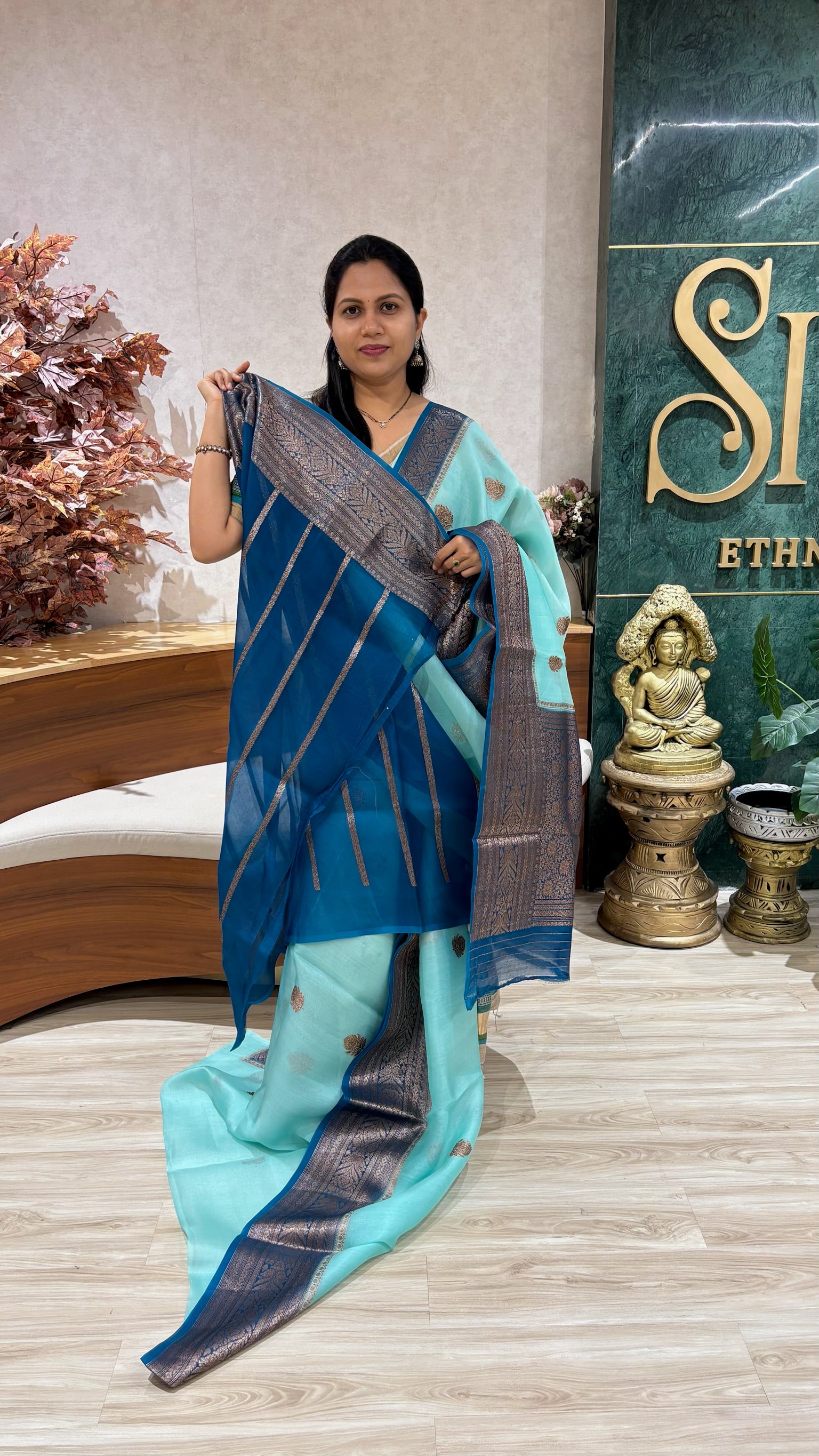 Handloom kora