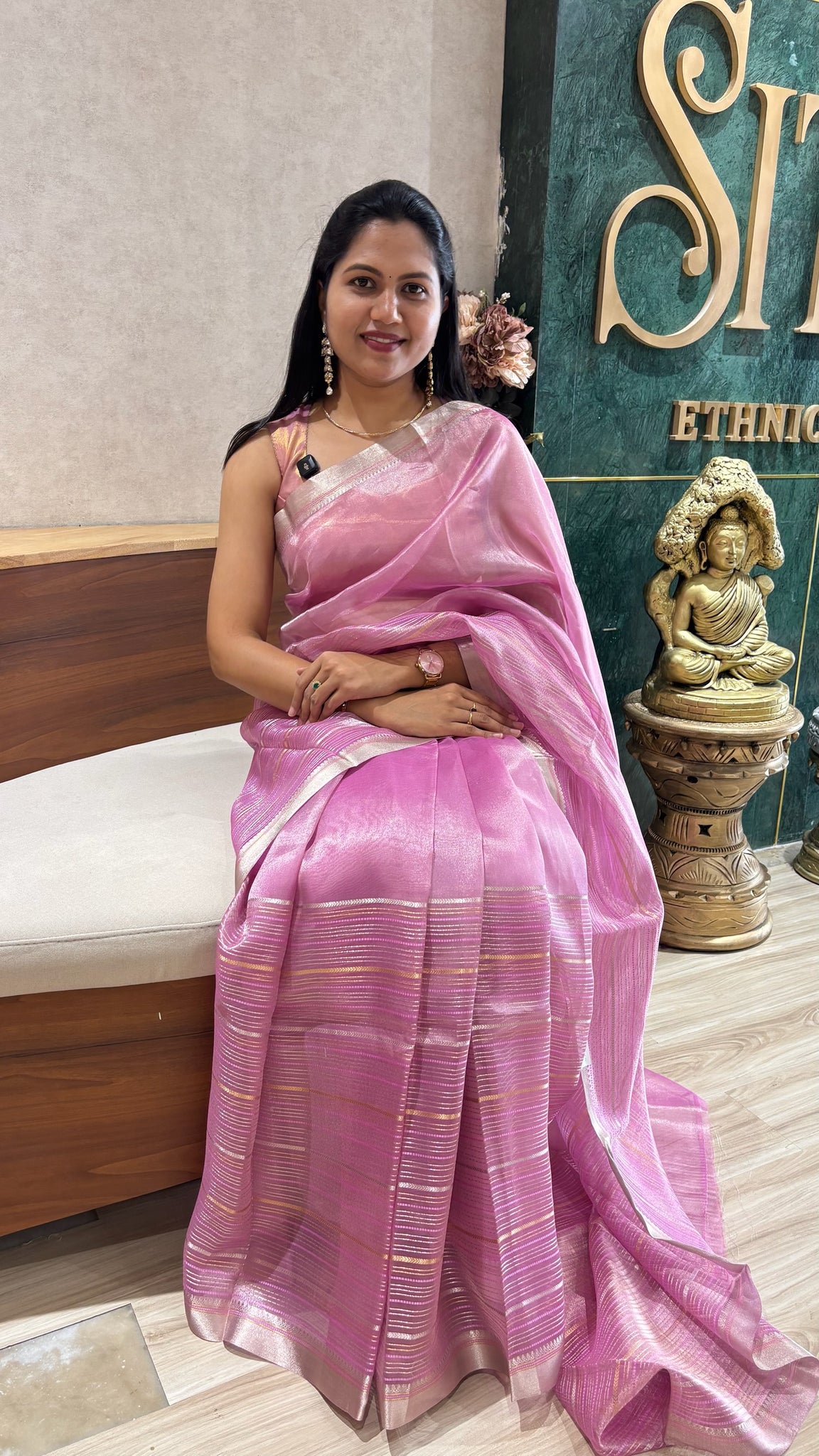 Pure tissue pink