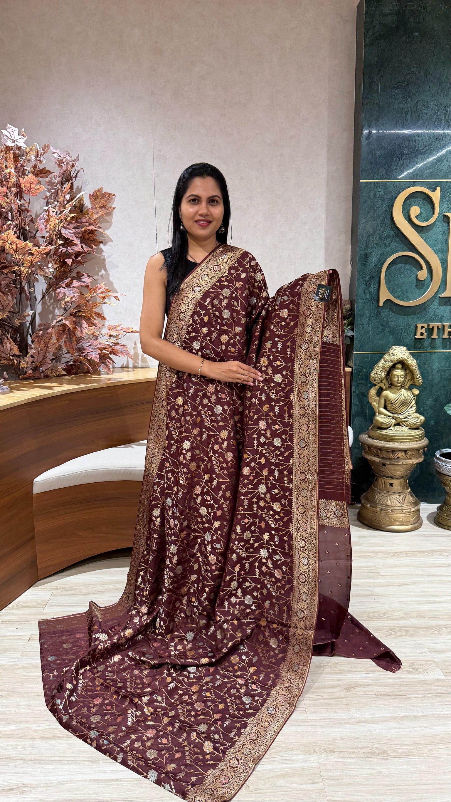 Fancy munga jhamdani weaving