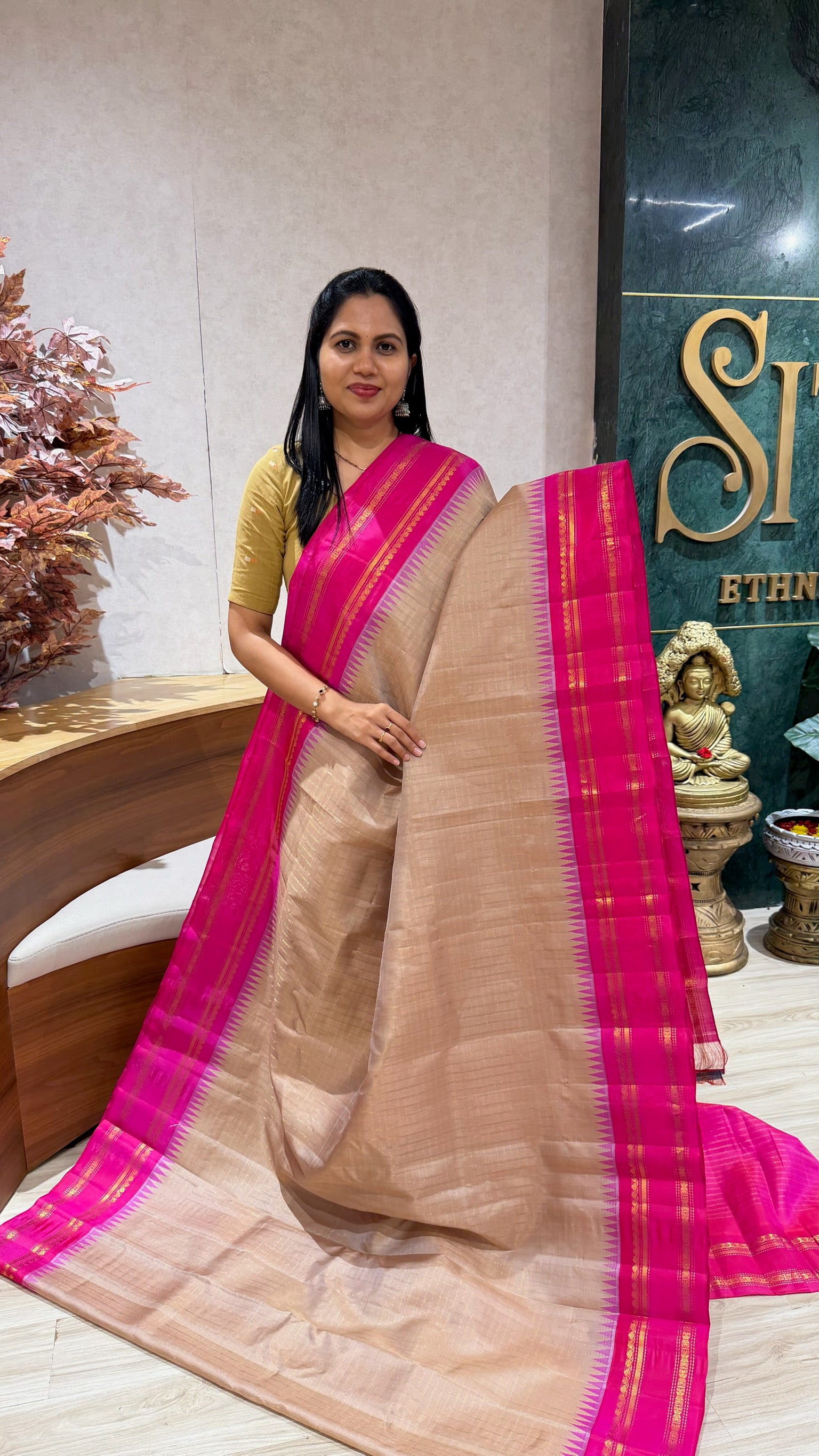 Handloom Gadwal pattu