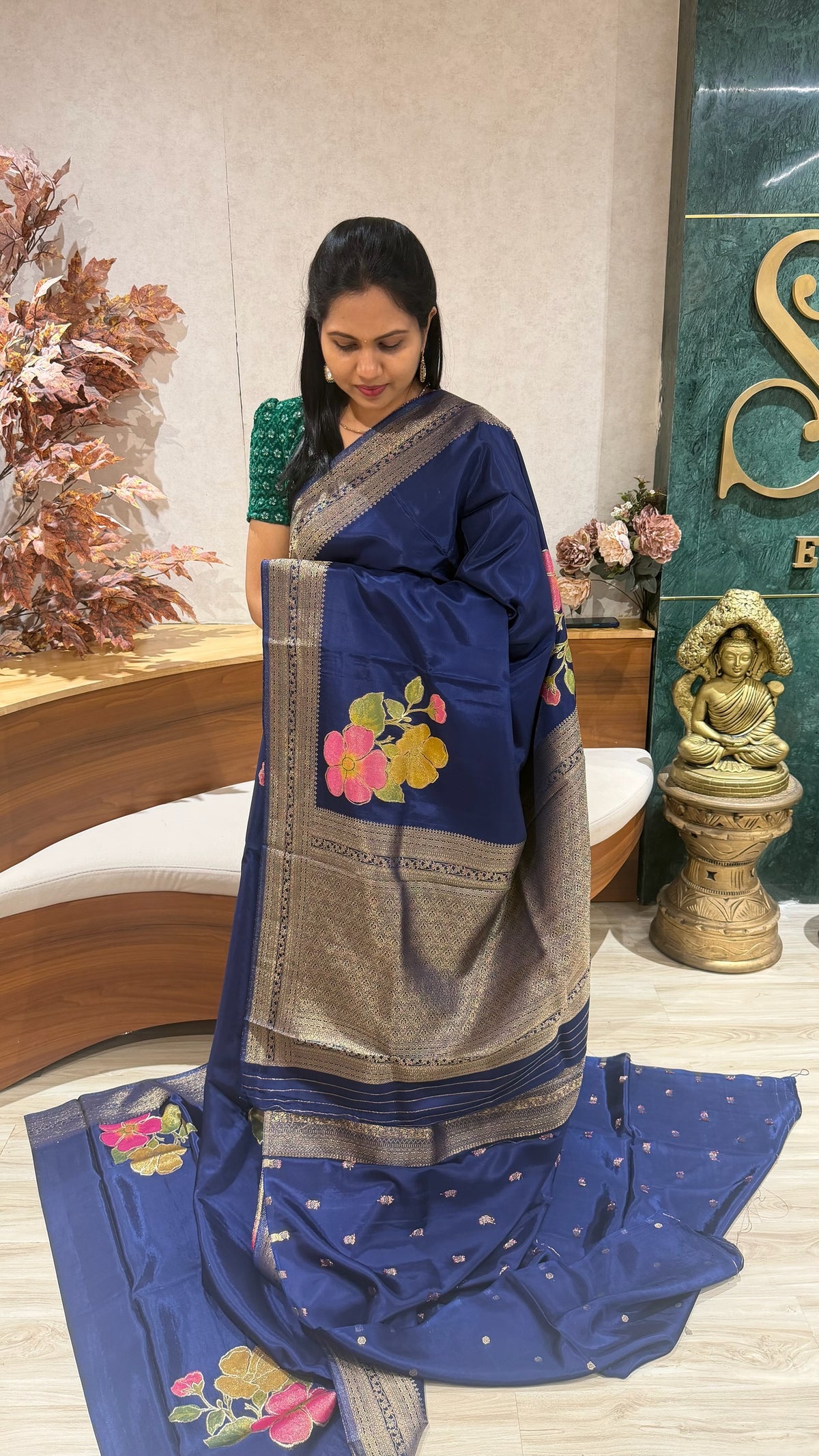 Crepe saree