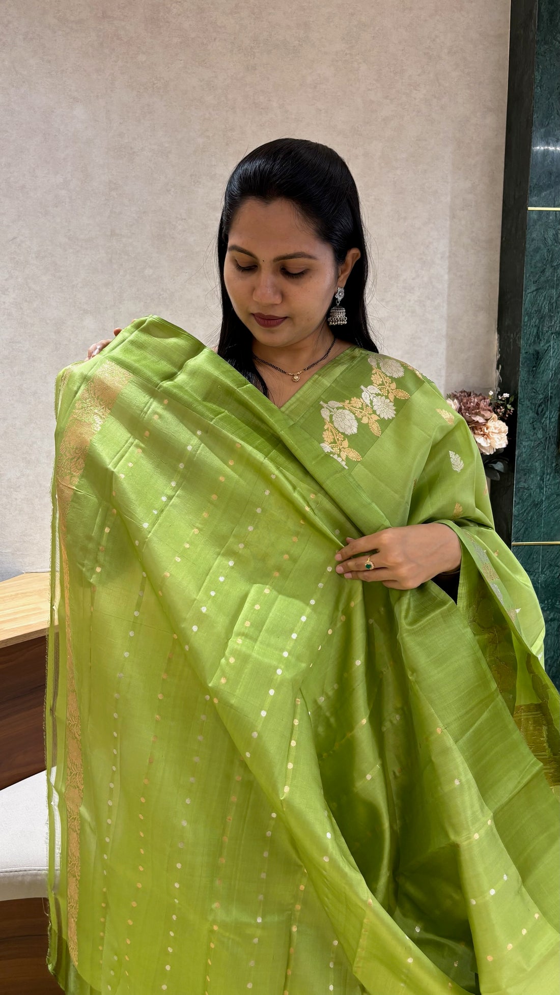 Handloom mango pattu