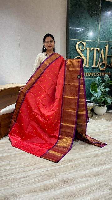 Handloom Gadwal big border