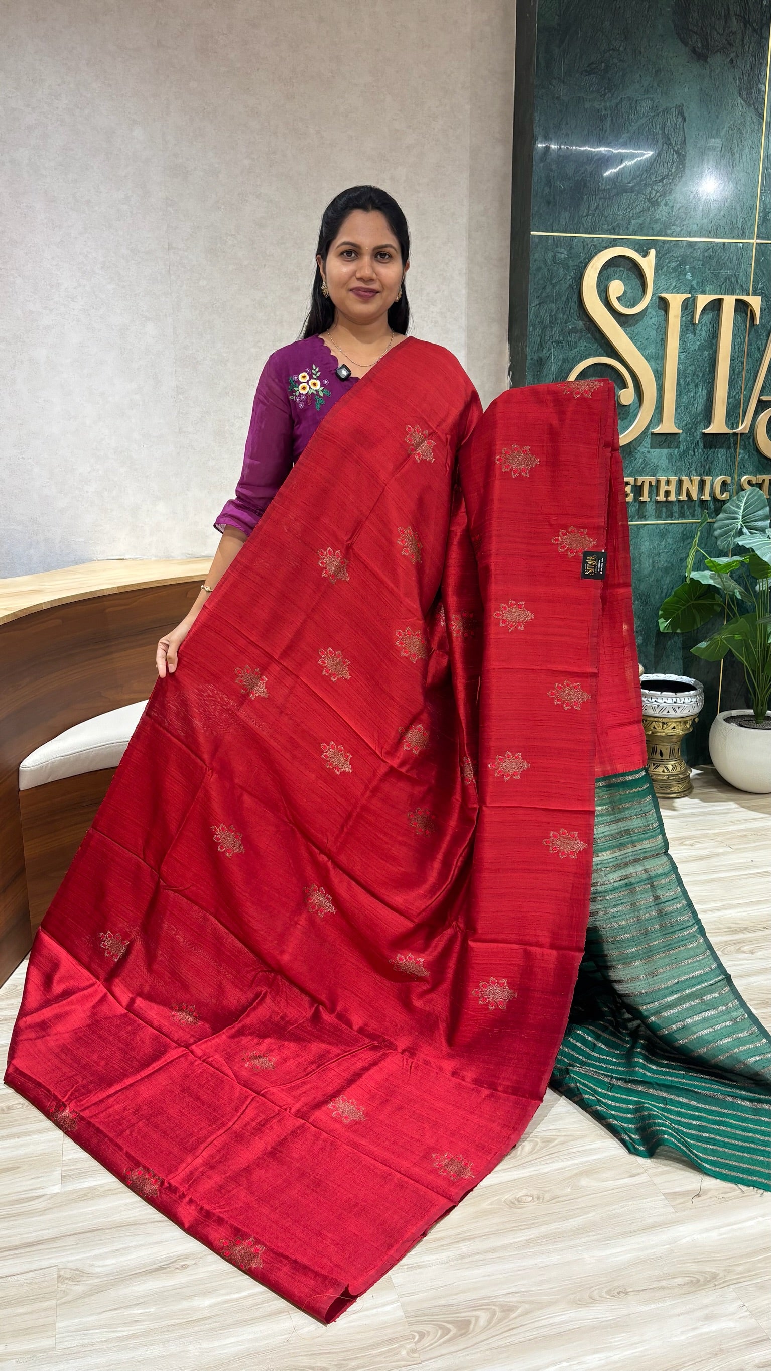Raw silk pattu red