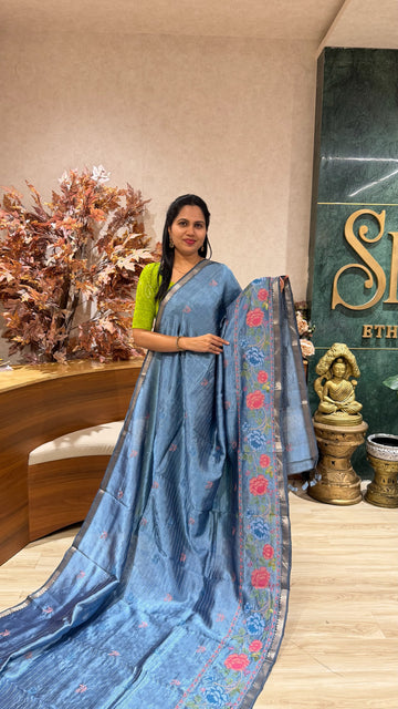 Mangalgiri embroidery