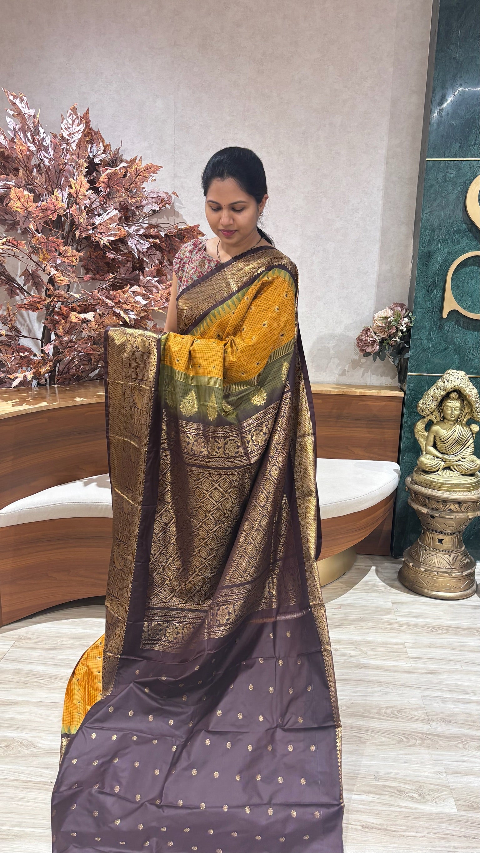 Semi Gadwal