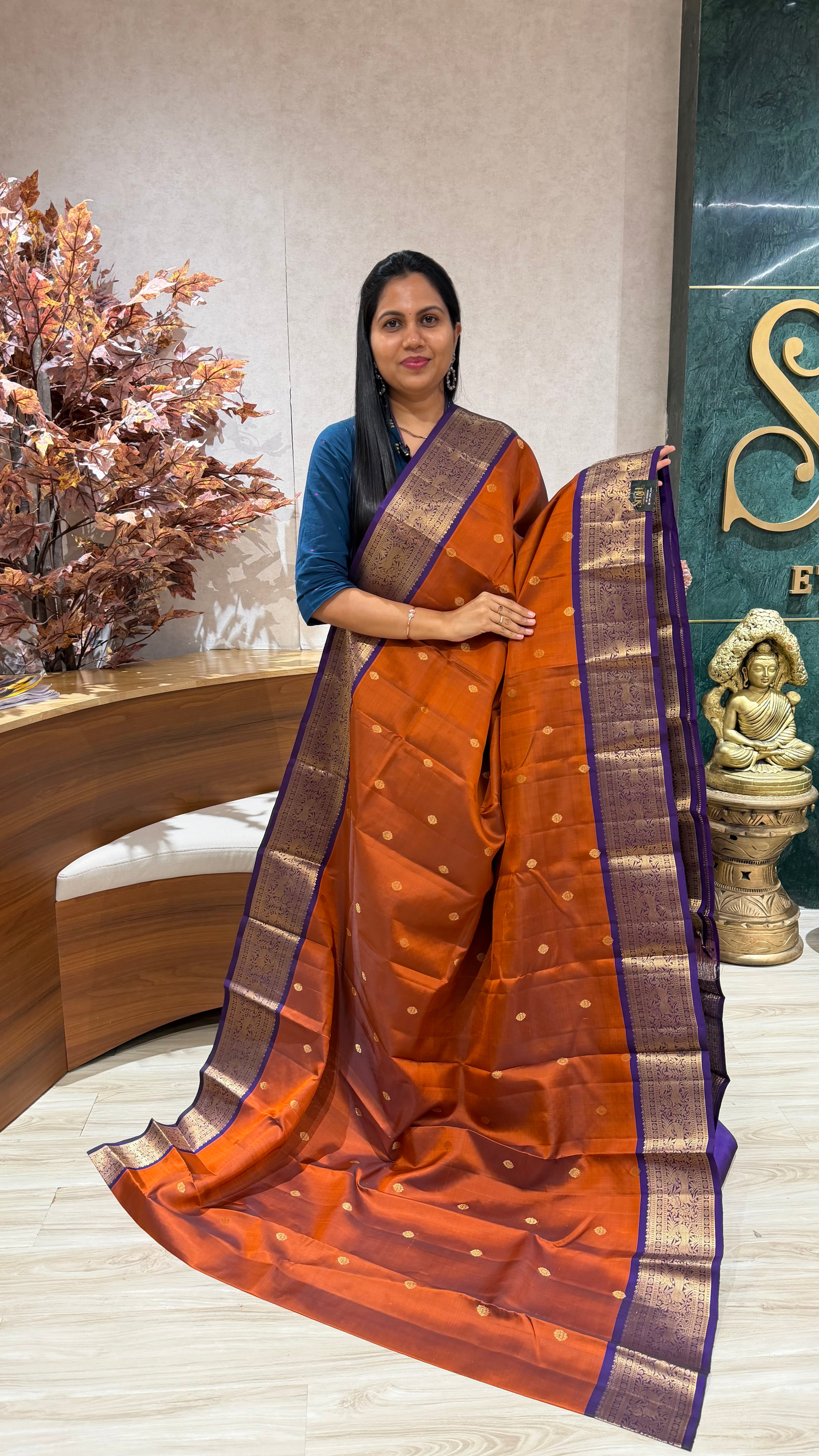 Lightweight kanchi pattu